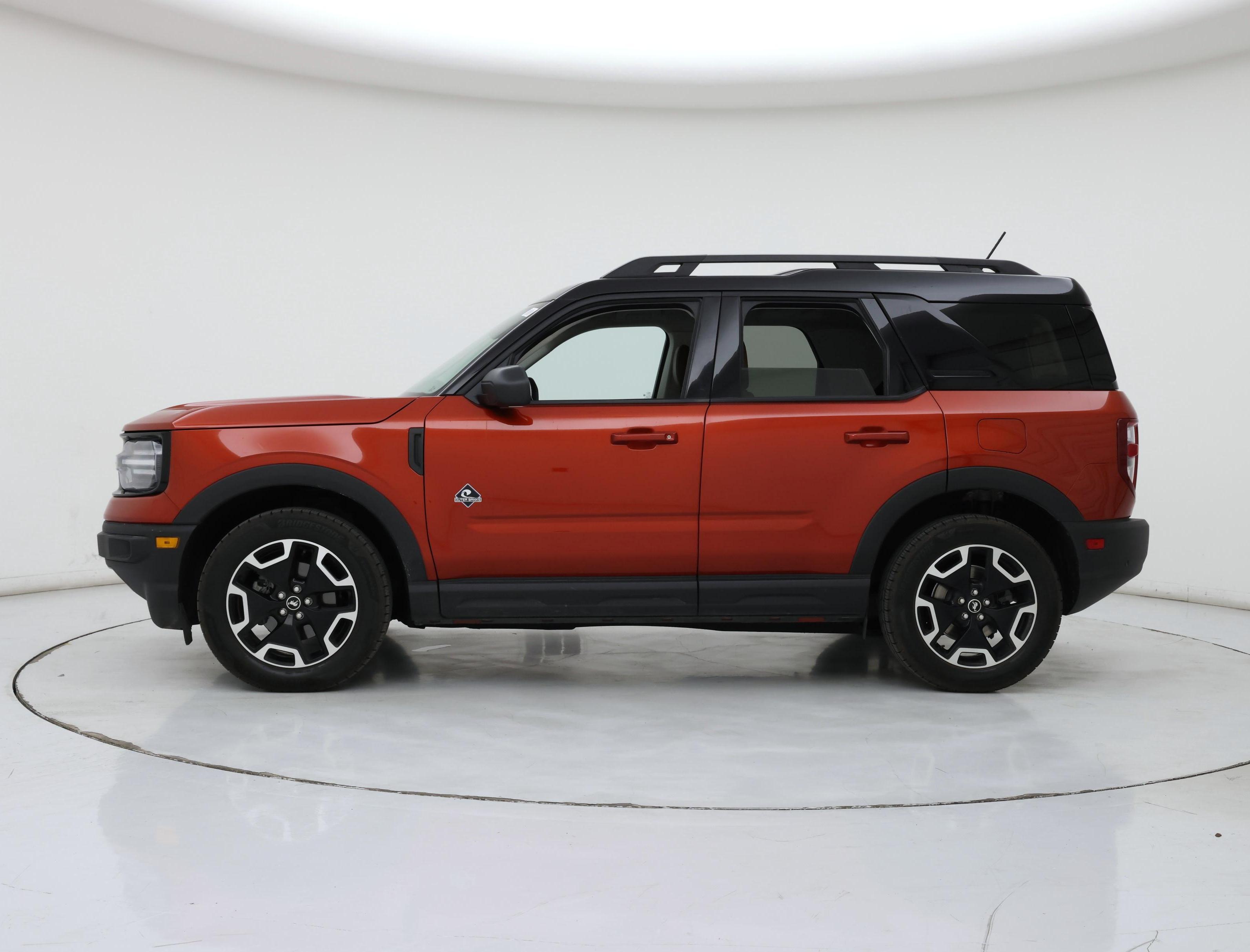 Thumbnail: 2023 Ford Bronco Sport - 3