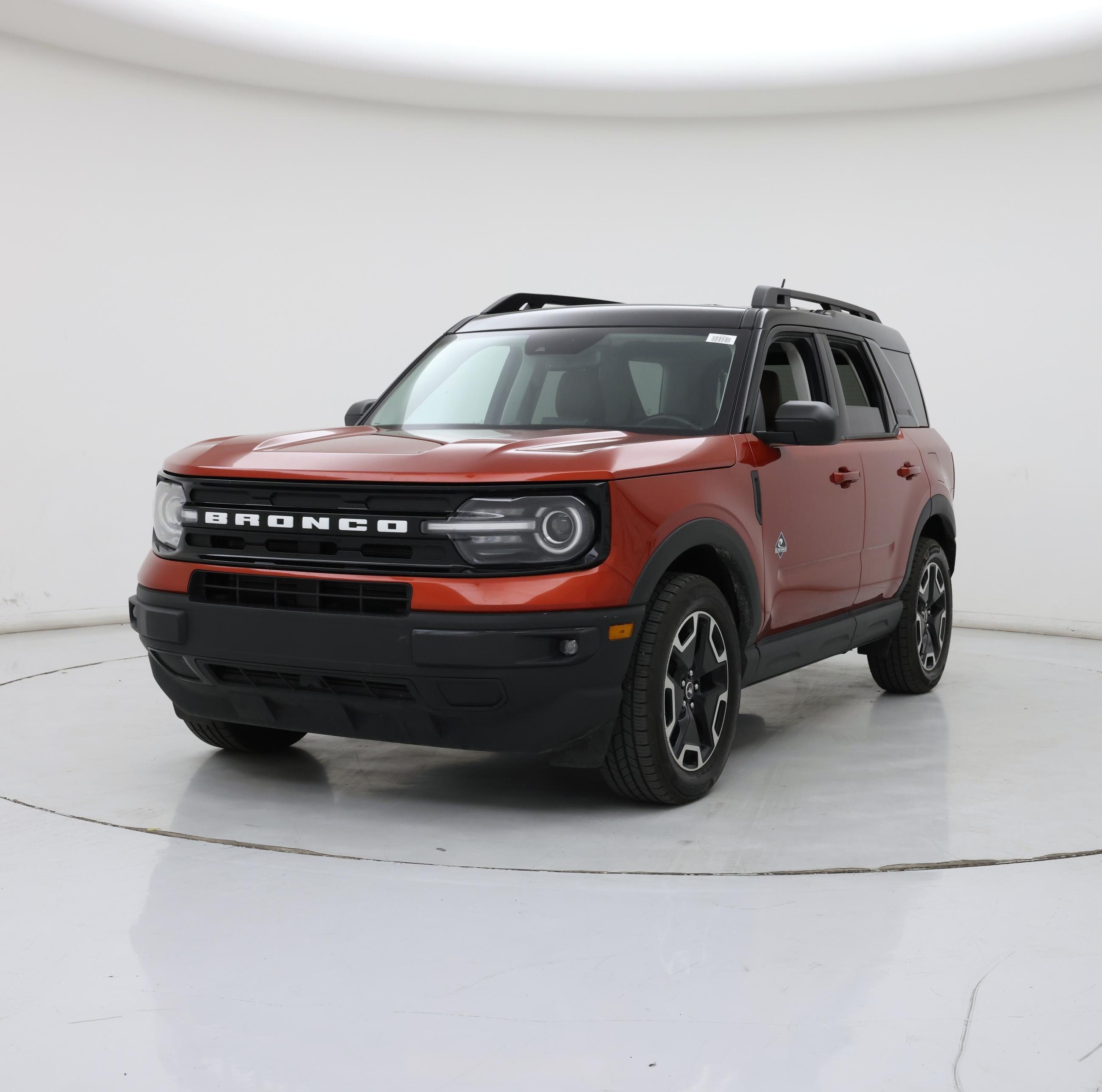 Thumbnail: 2023 Ford Bronco Sport - 4