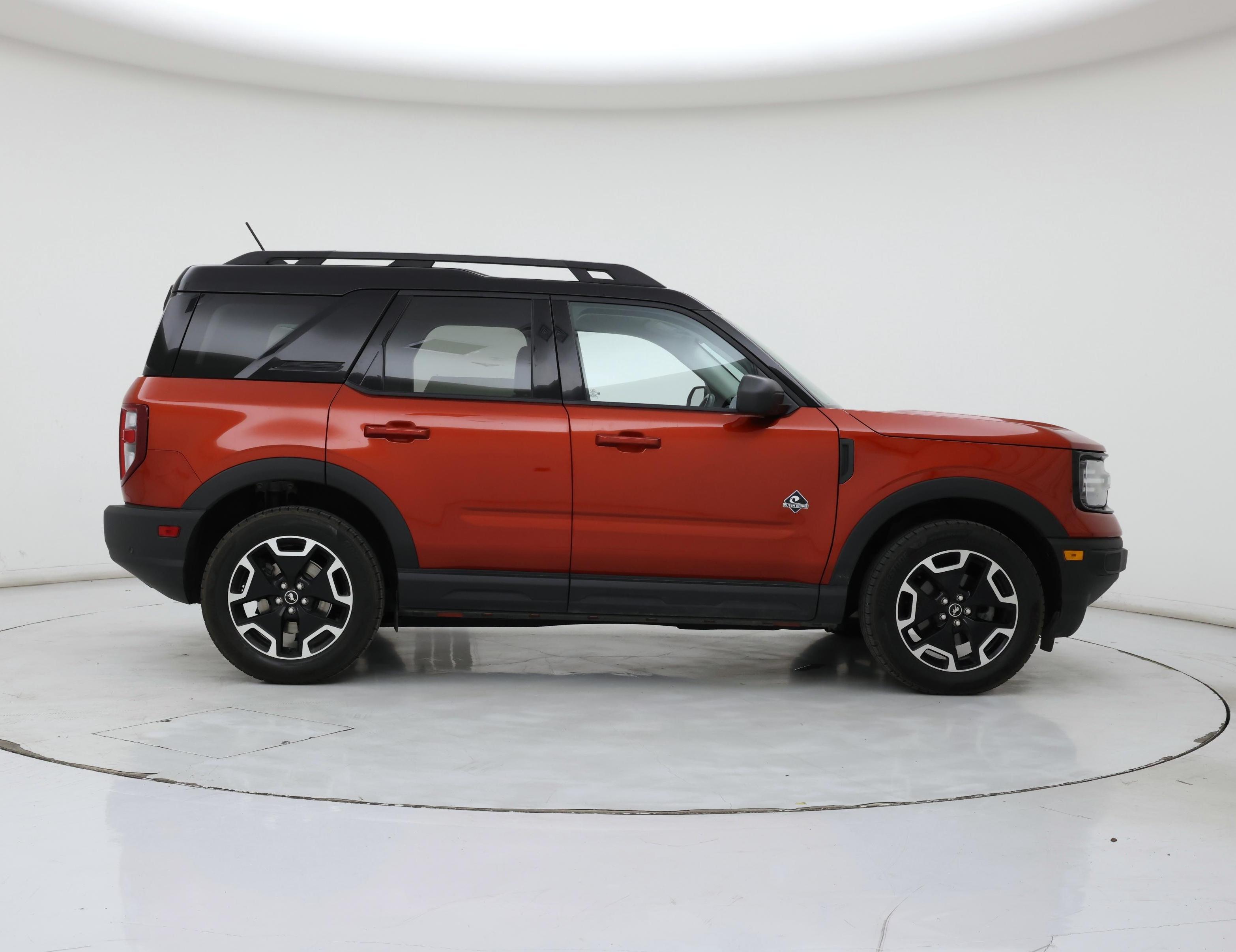 Thumbnail: 2023 Ford Bronco Sport - 7