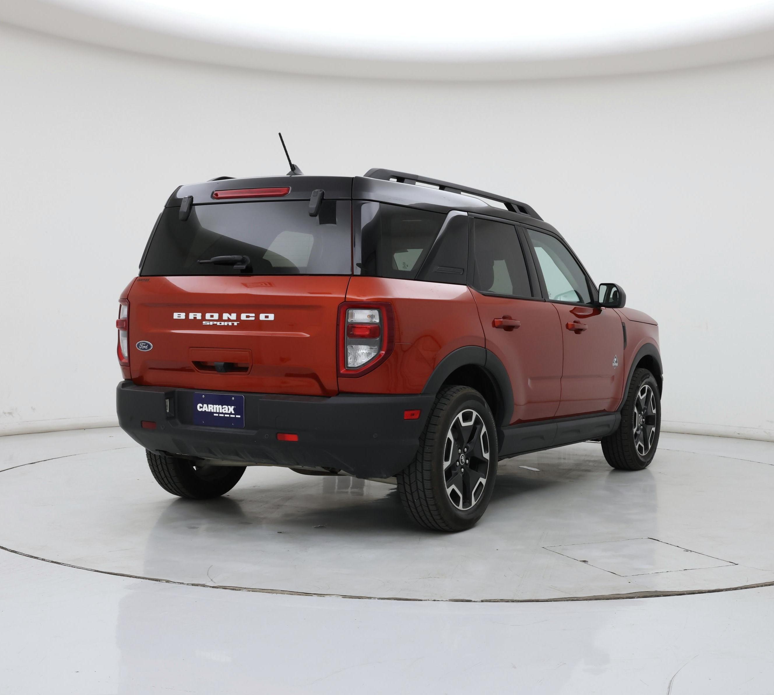Thumbnail: 2023 Ford Bronco Sport - 8