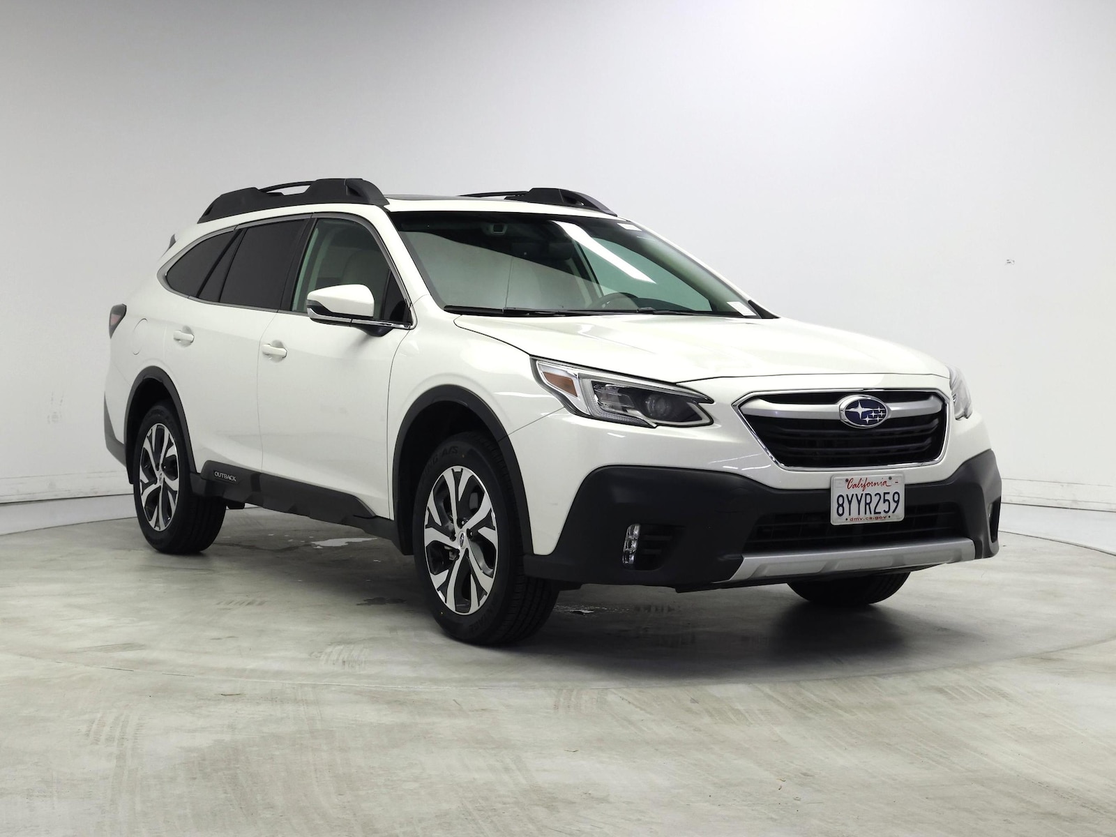 2022 Subaru Outback Limited - Photo 2
