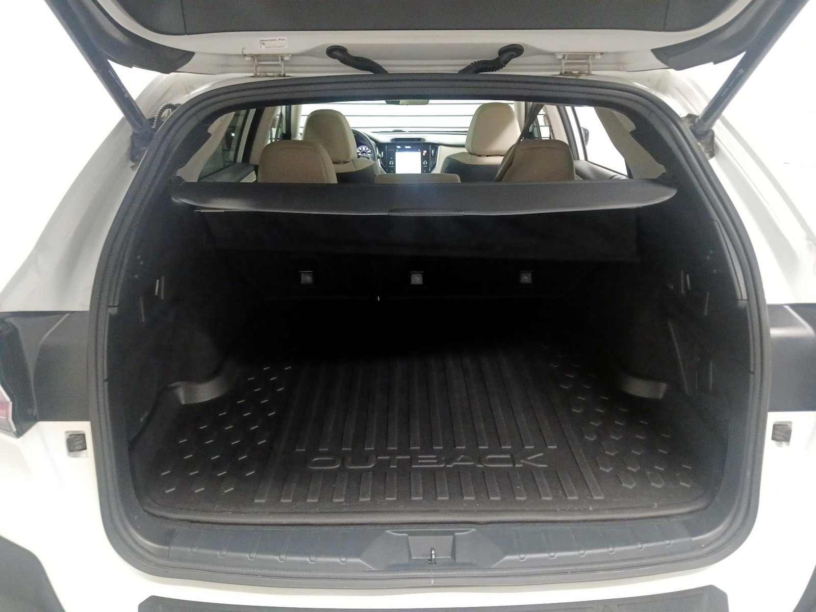 2022 Subaru Outback Limited - Photo 23
