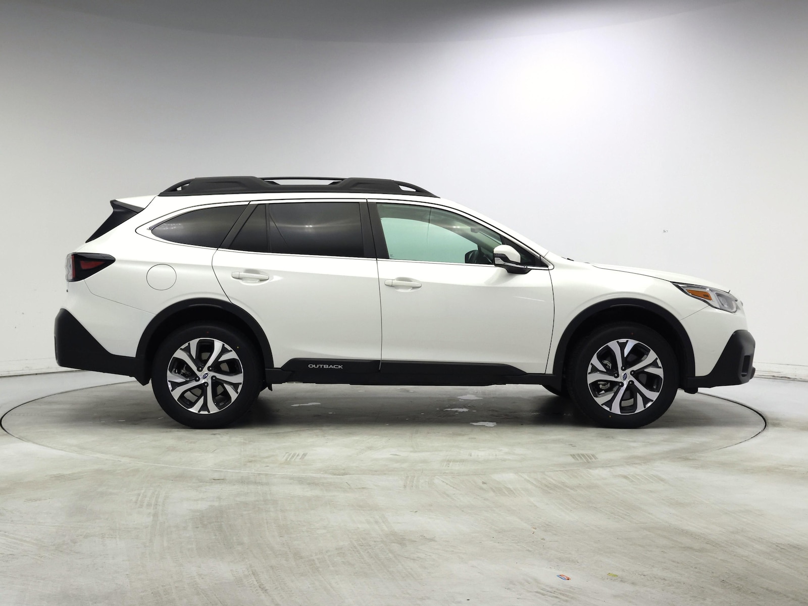 2022 Subaru Outback Limited - Photo 8