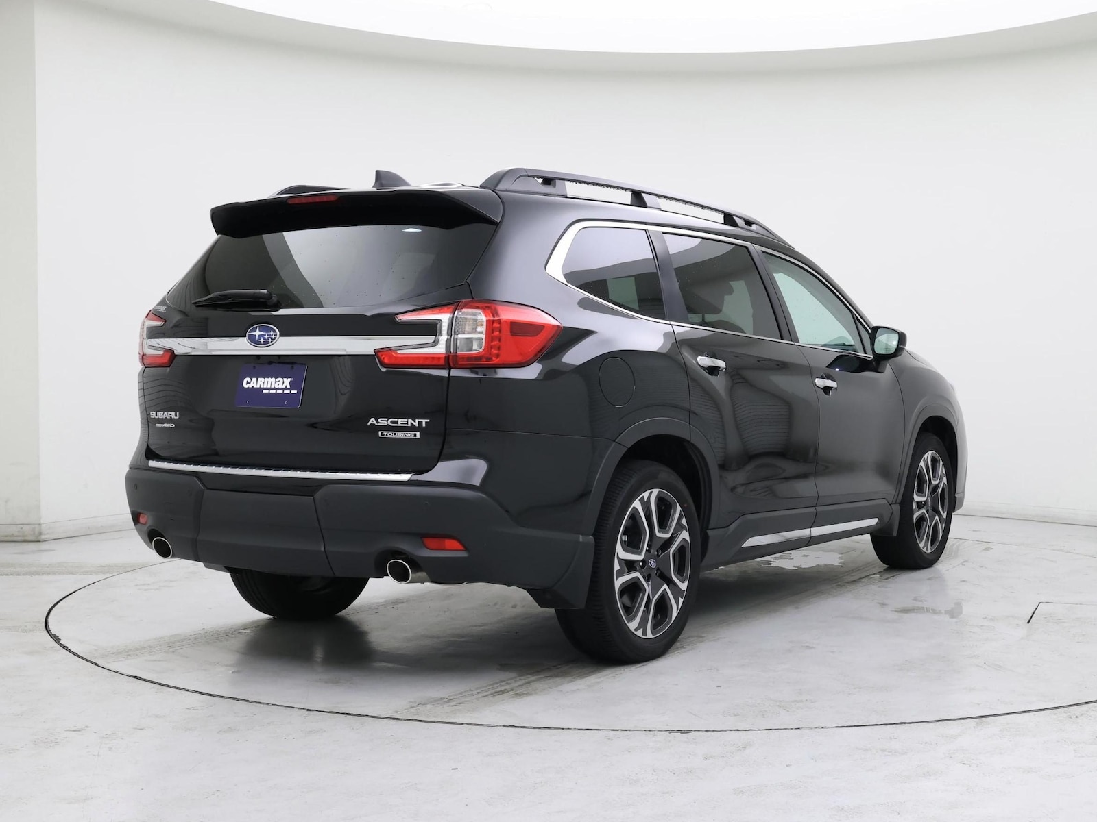 2024 Subaru Ascent Touring - Photo 9