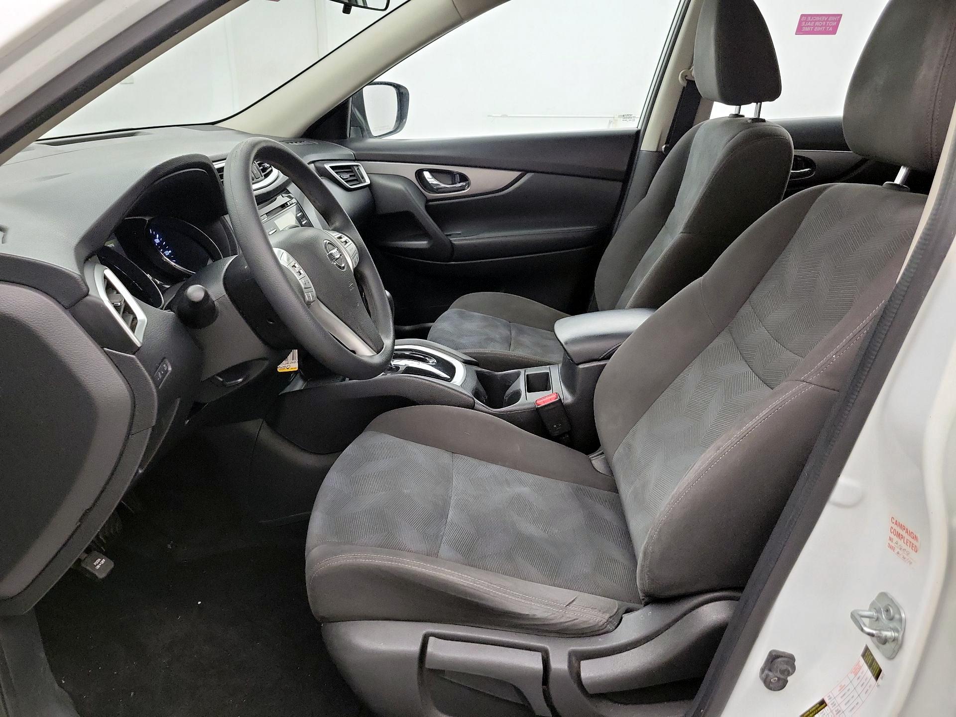 Thumbnail: 2016 Nissan Rogue - 11