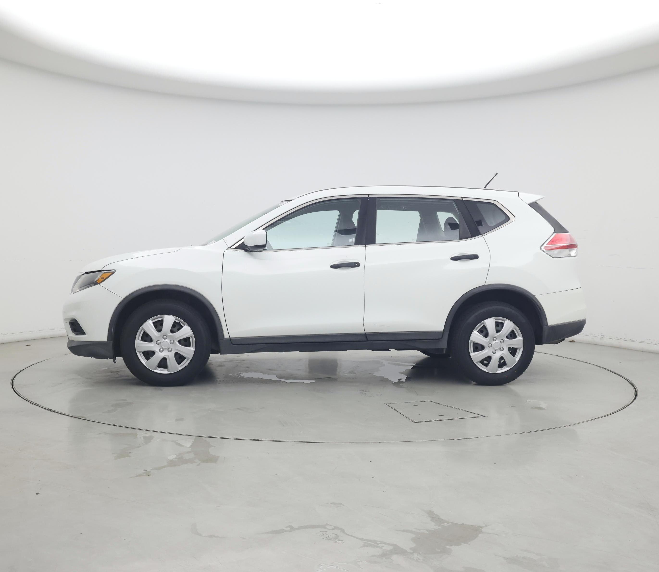 Thumbnail: 2016 Nissan Rogue - 3