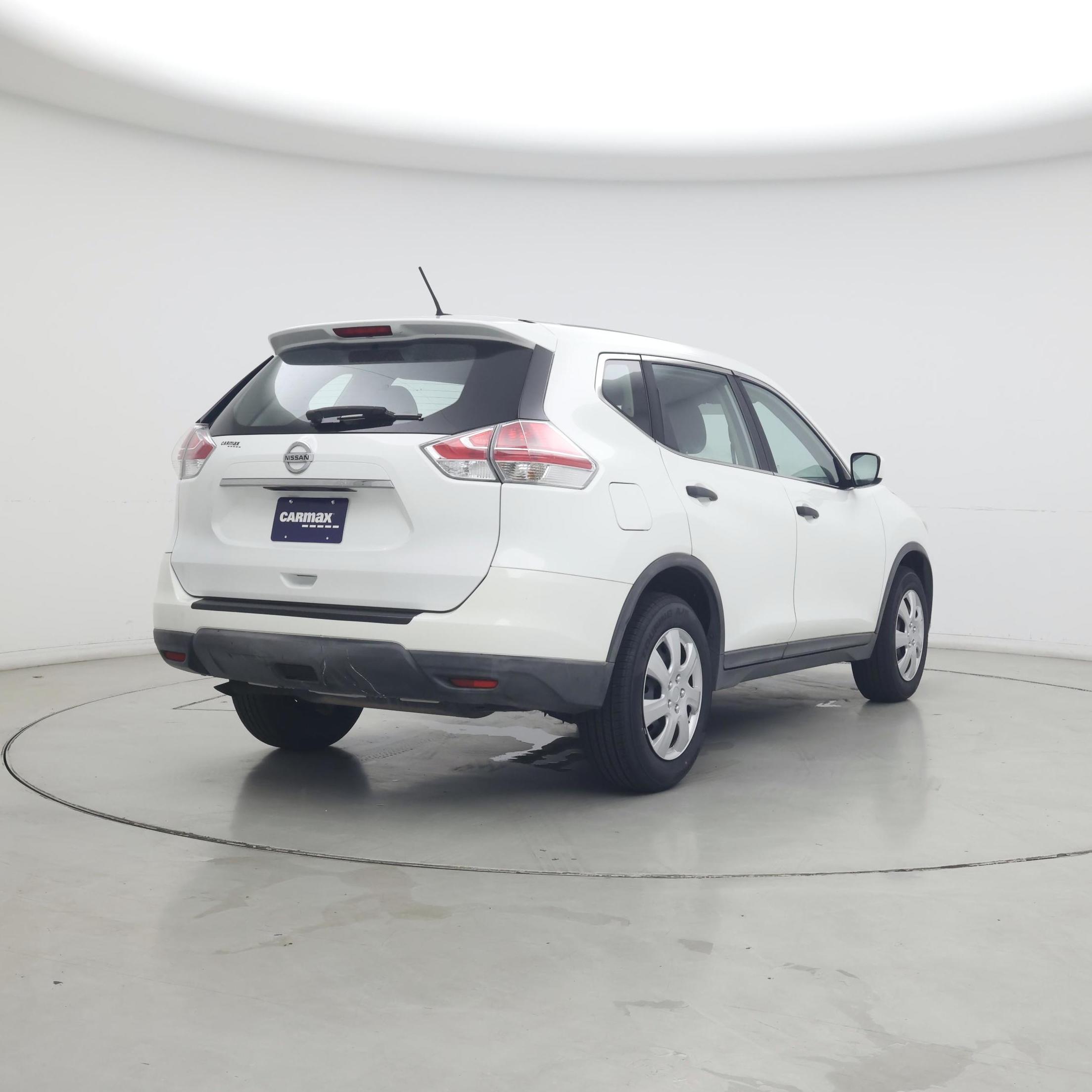 Thumbnail: 2016 Nissan Rogue - 8