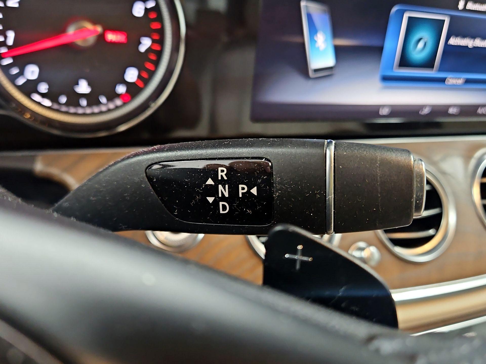 Thumbnail: 2018 Mercedes-Benz E-Class - 18
