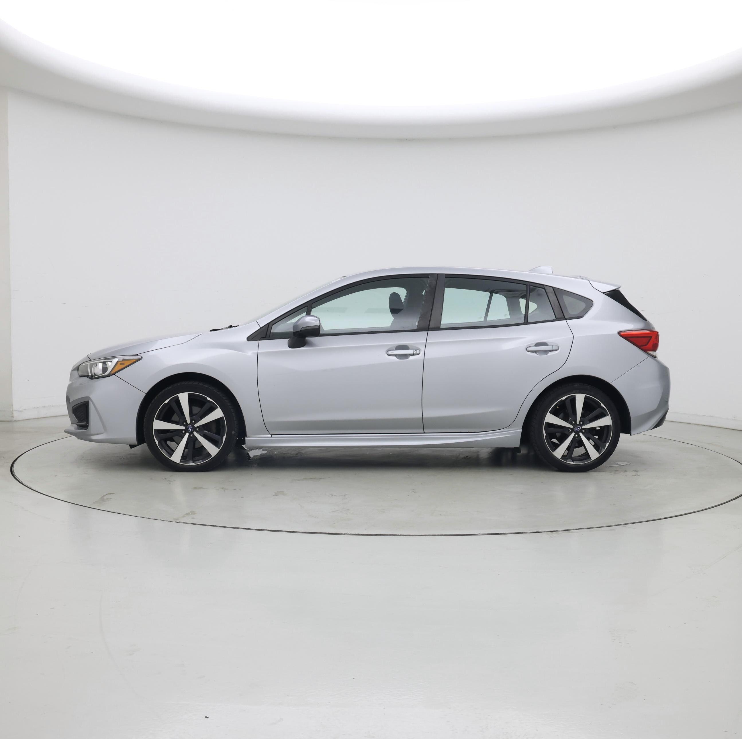 Thumbnail: 2019 Subaru Impreza - 3