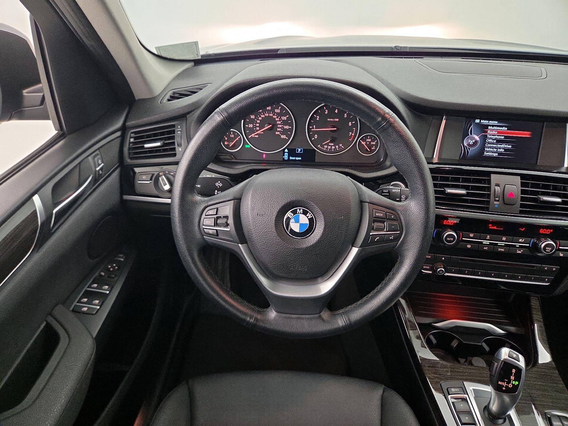 Thumbnail: 2016 BMW X3 - 10