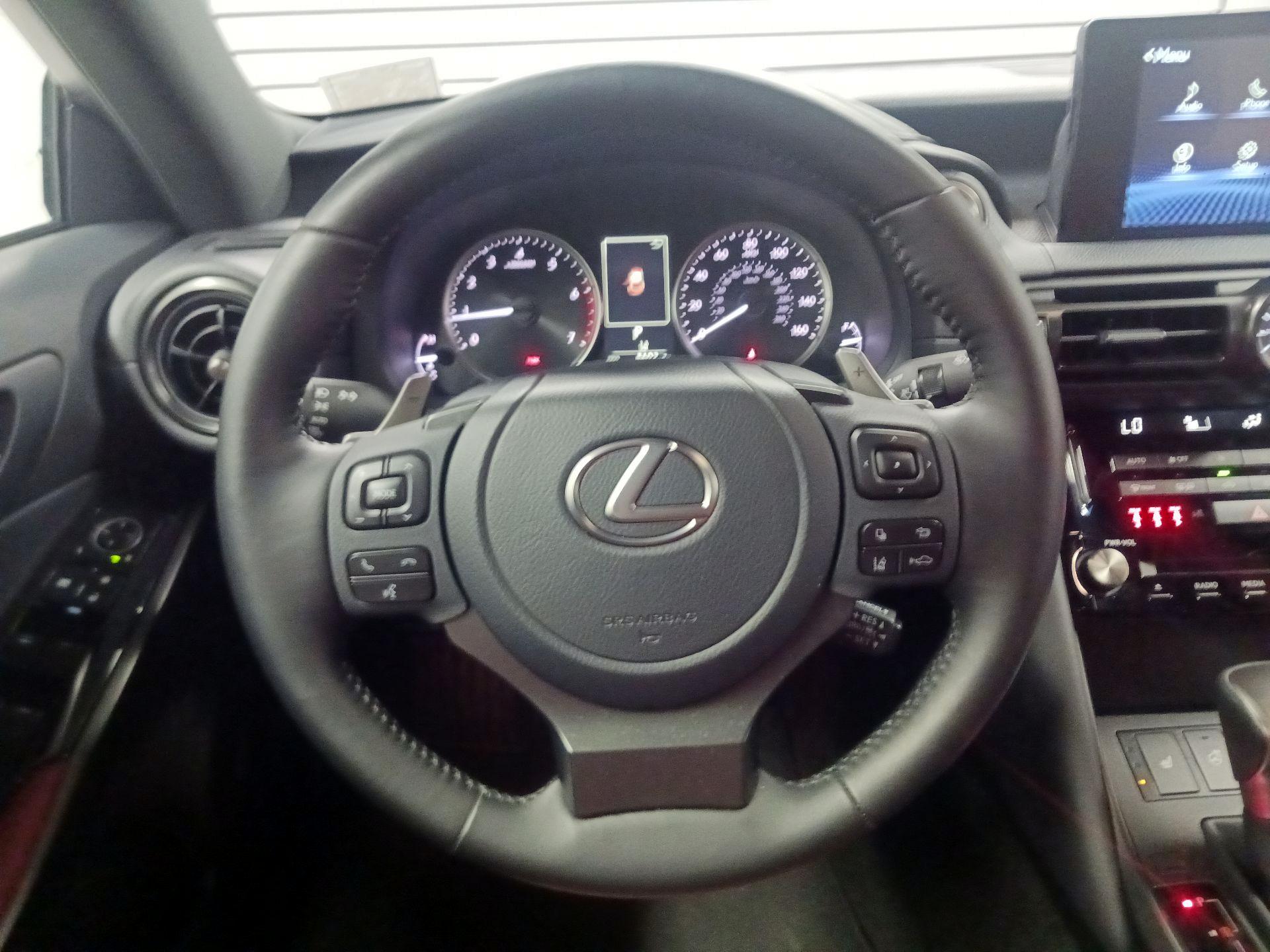 Thumbnail: 2025 Lexus IS - 10