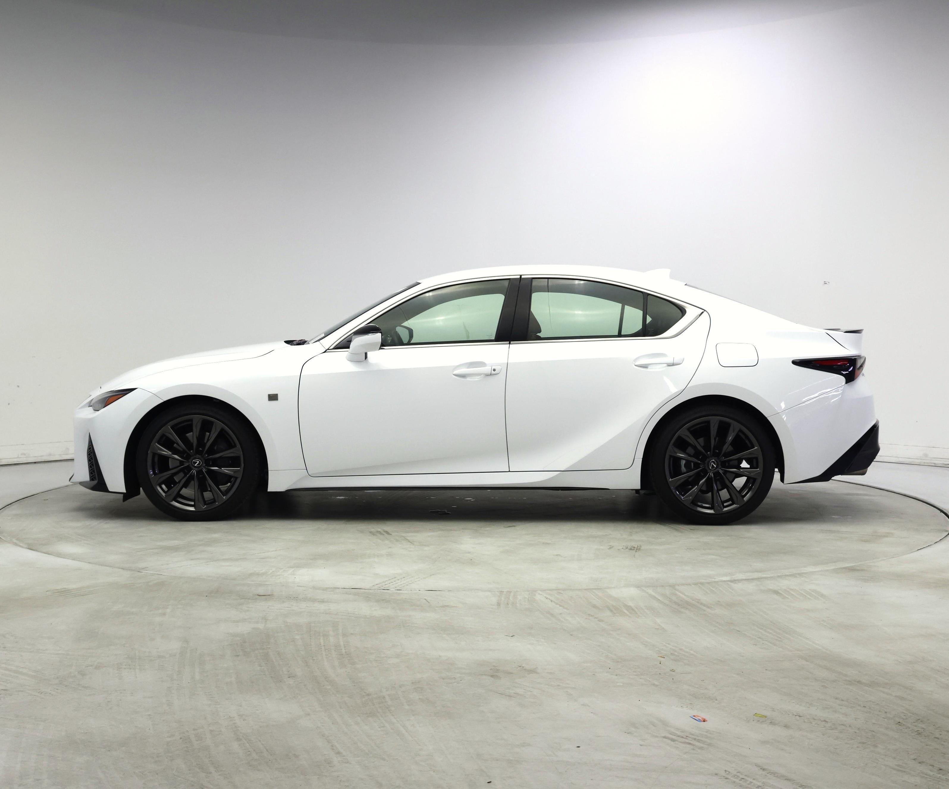 Thumbnail: 2025 Lexus IS - 3