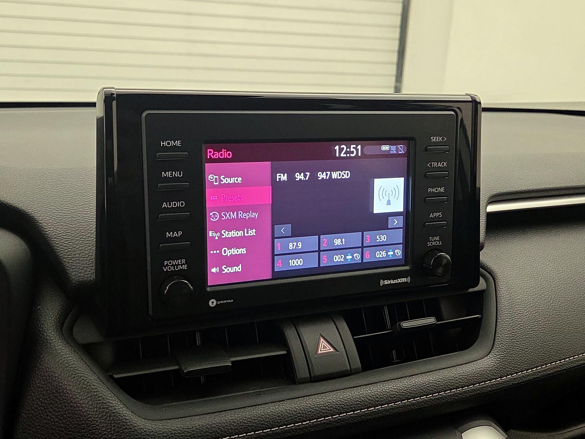 Thumbnail: 2021 Toyota RAV4 - 14