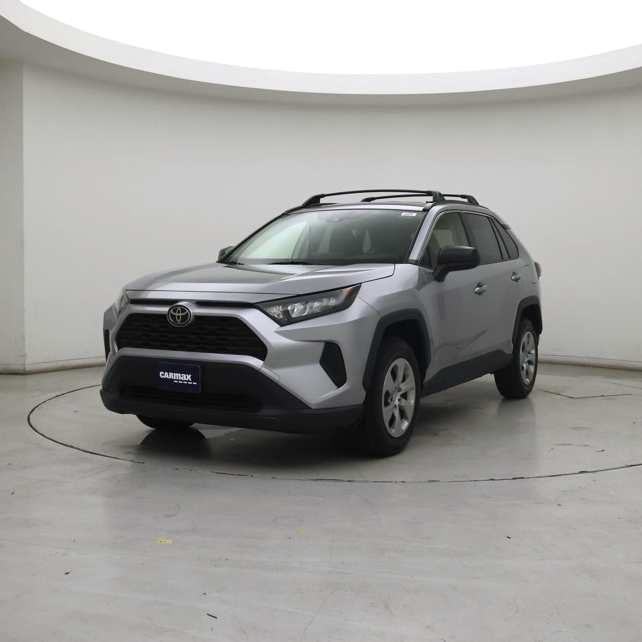 Thumbnail: 2021 Toyota RAV4 - 4