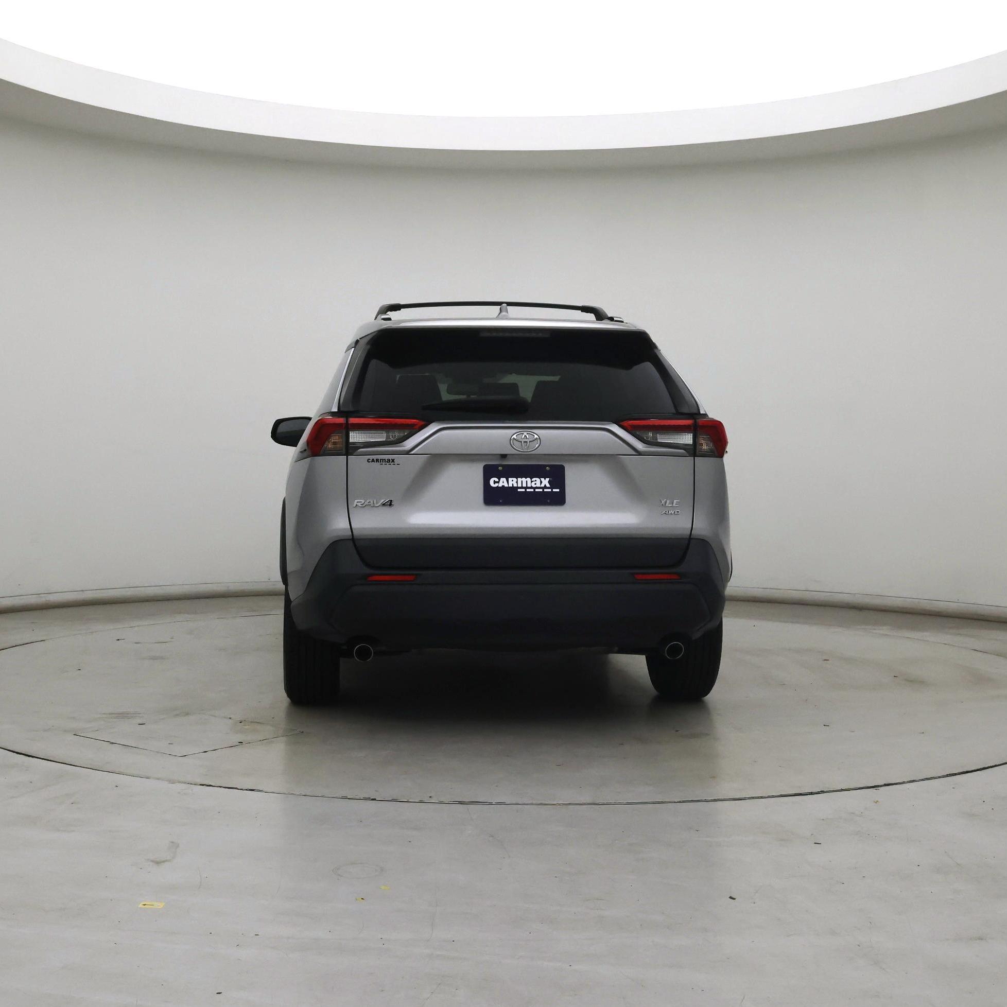 Thumbnail: 2021 Toyota RAV4 - 6