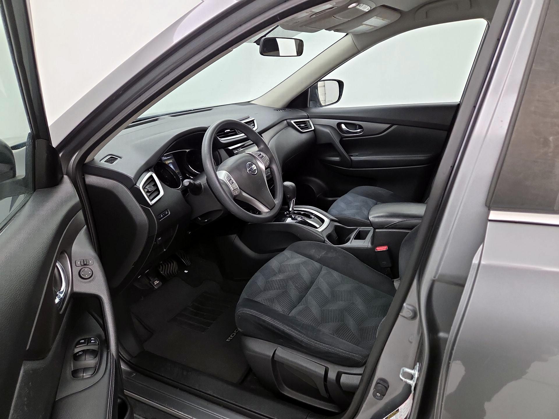 Thumbnail: 2016 Nissan Rogue - 11