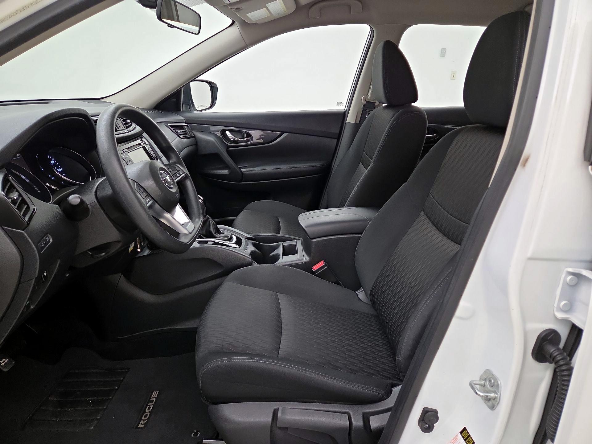 Thumbnail: 2018 Nissan Rogue - 11