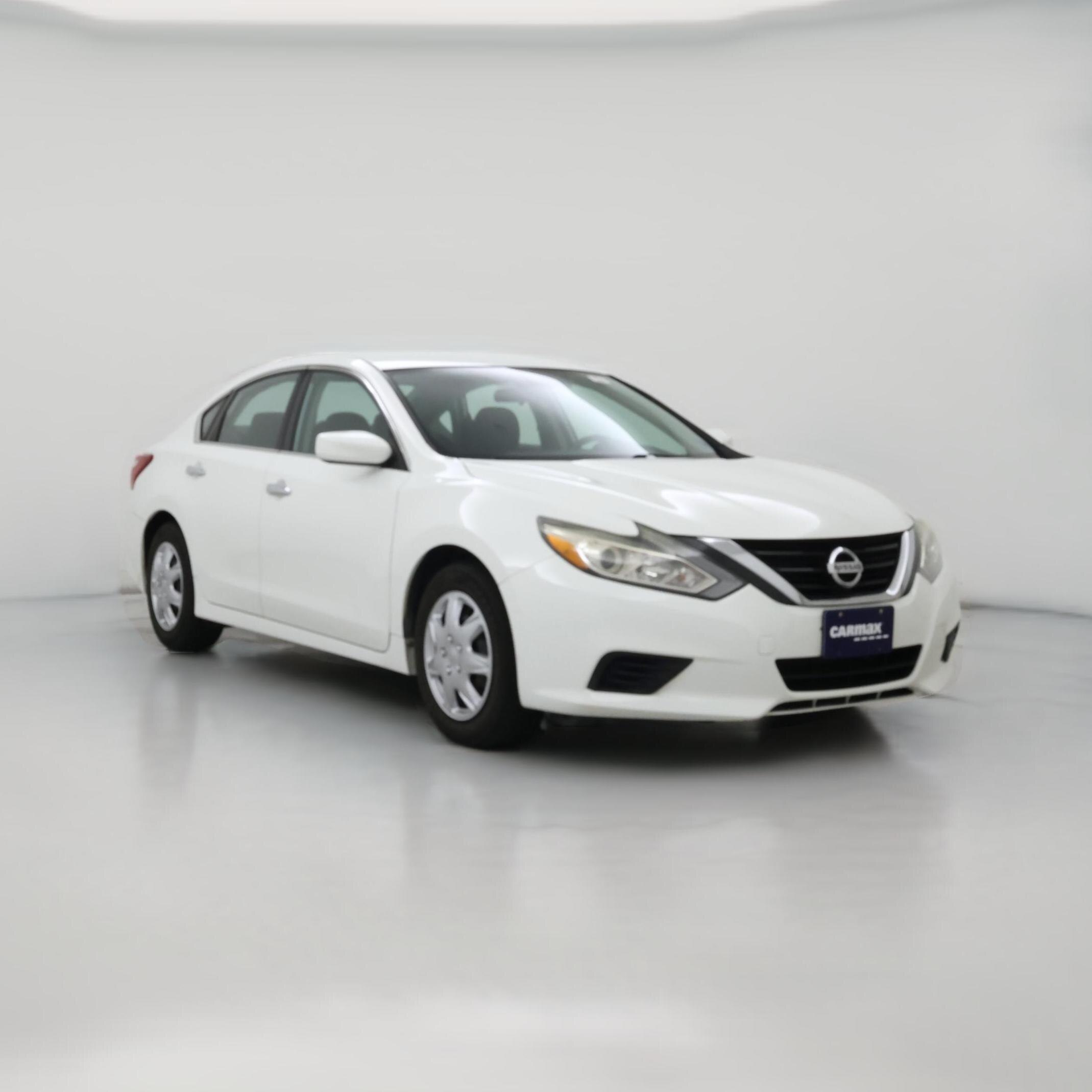 Thumbnail: 2018 Nissan Altima - 1