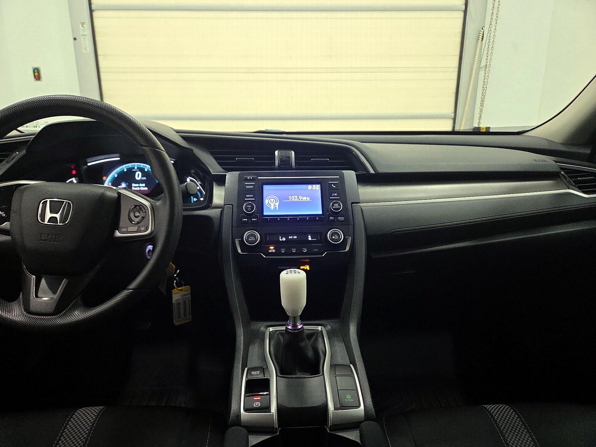 Thumbnail: 2019 Honda Civic - 9