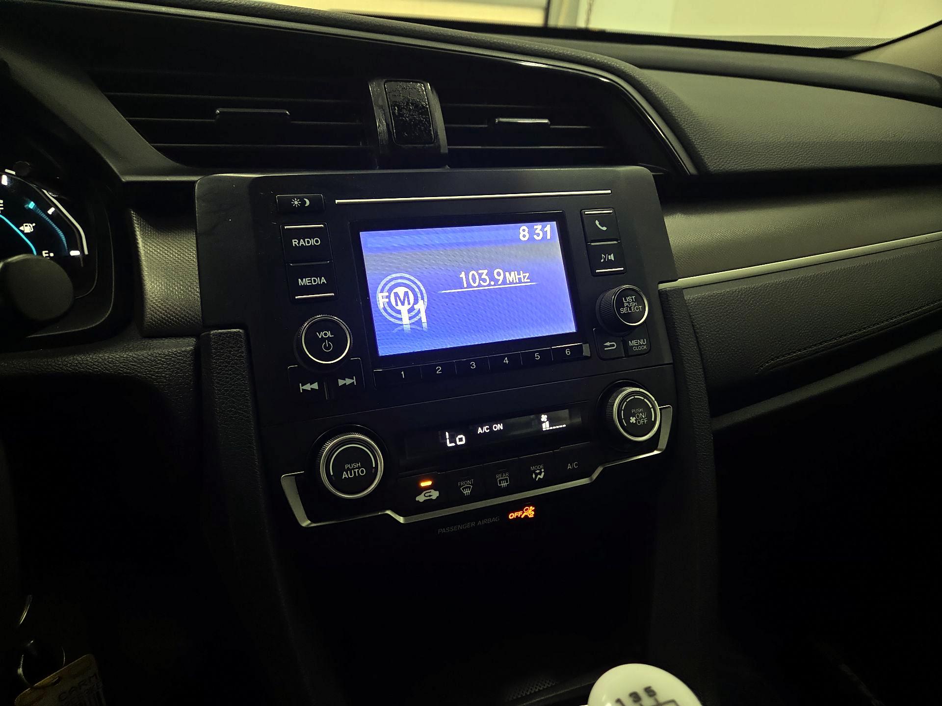 Thumbnail: 2019 Honda Civic - 15