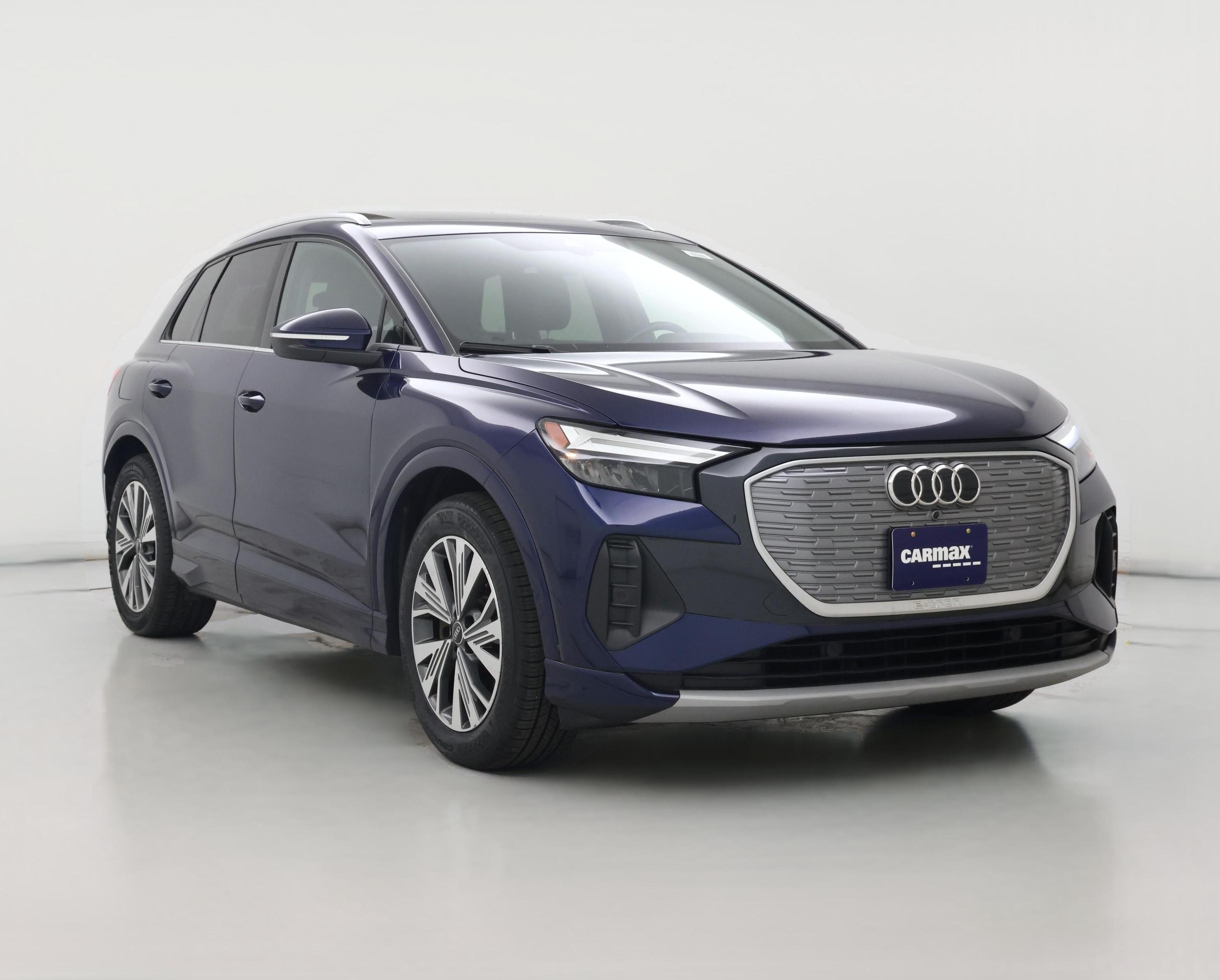Thumbnail: 2023 Audi Q4 e-tron - 1