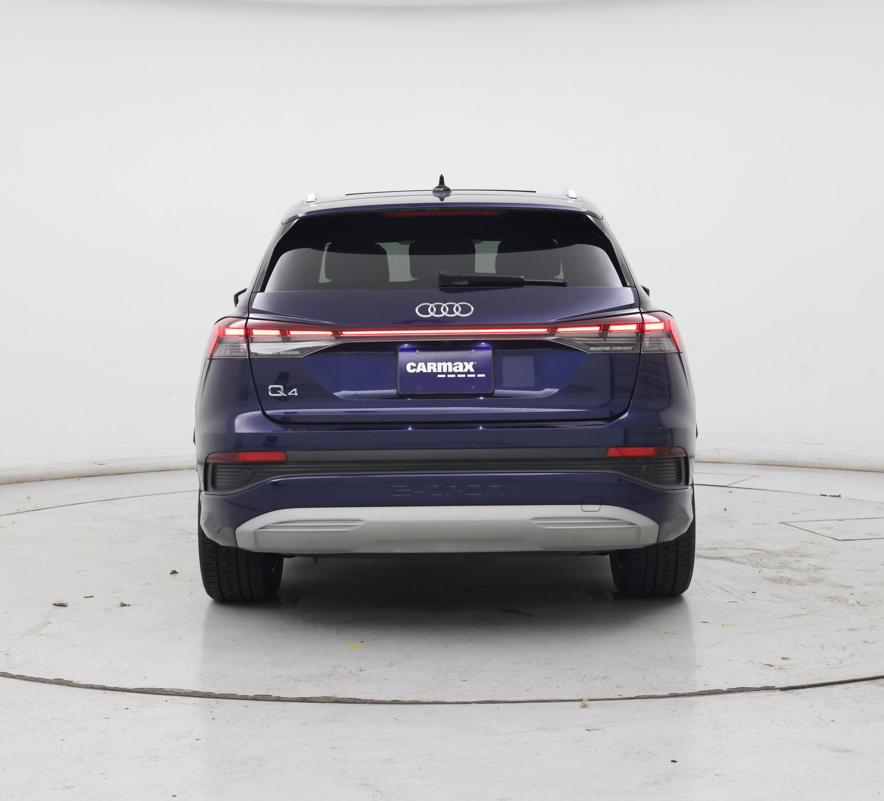 Thumbnail: 2023 Audi Q4 e-tron - 6