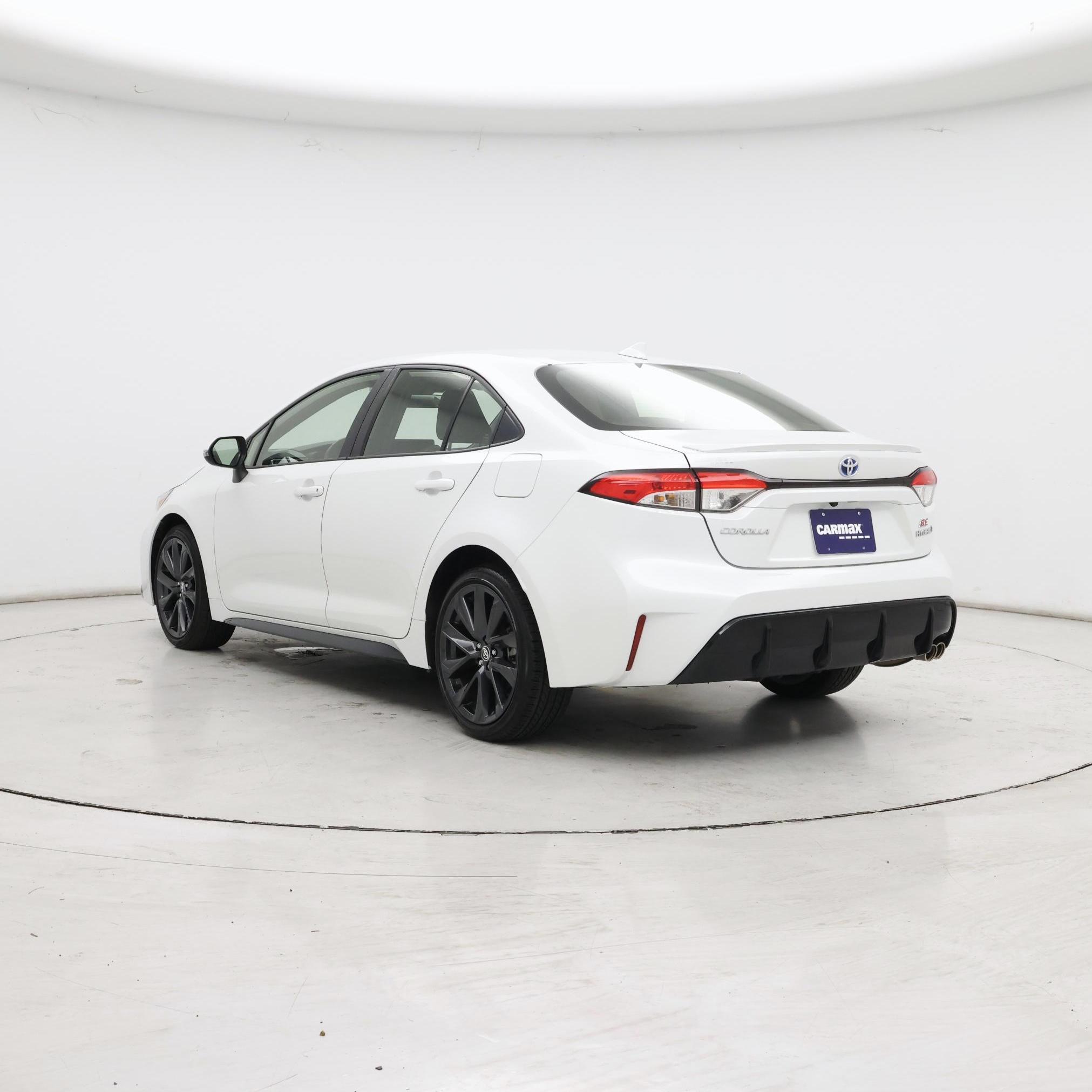 Thumbnail: 2024 Toyota Corolla - 2