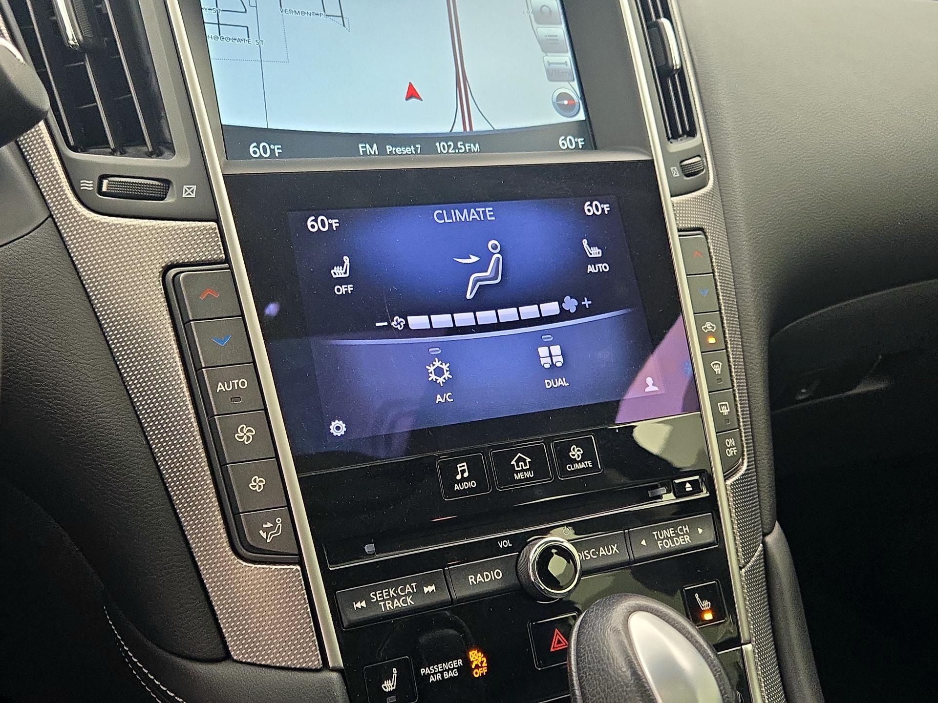 Thumbnail: 2014 INFINITI Q50 - 17