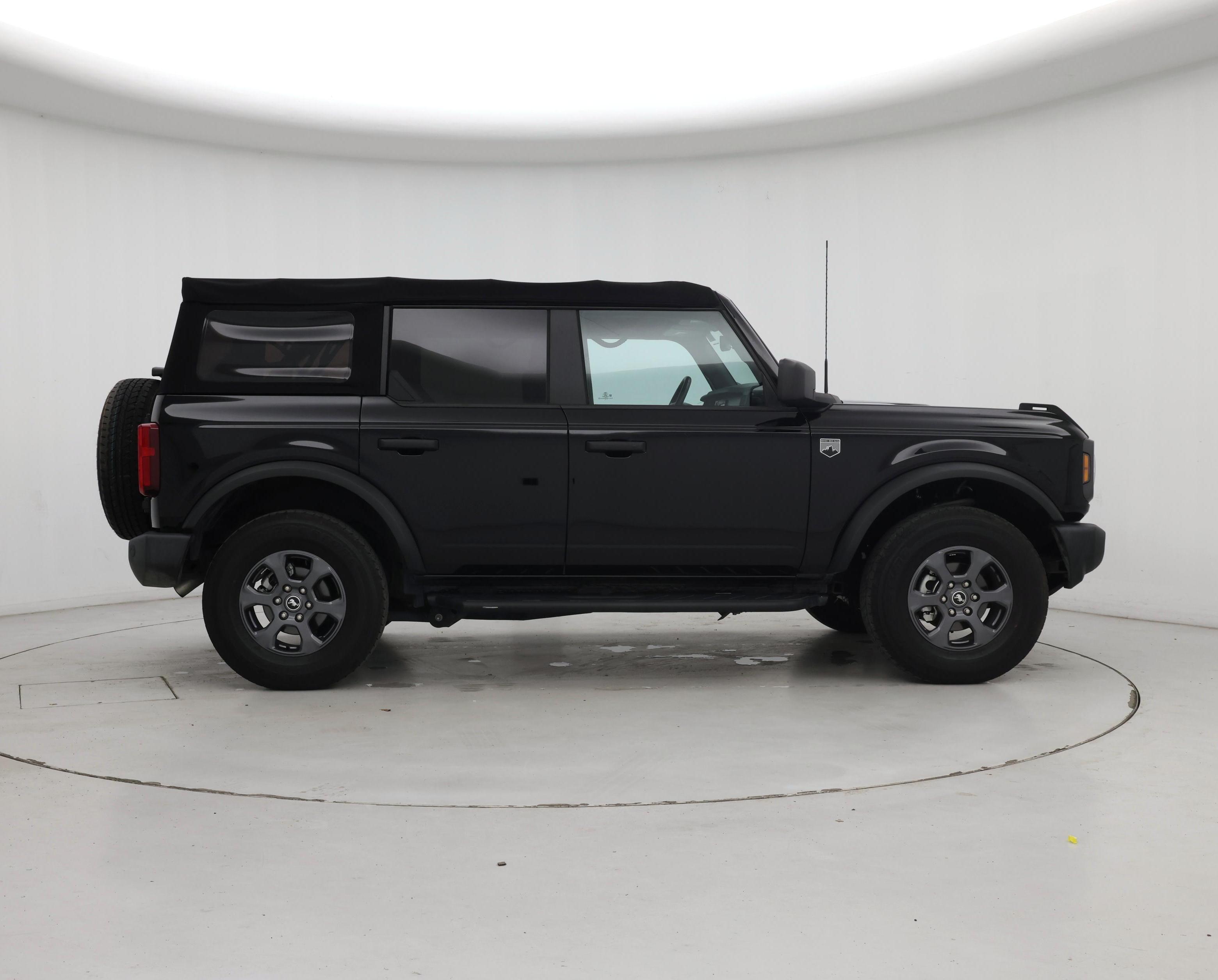 Thumbnail: 2021 Ford Bronco - 7
