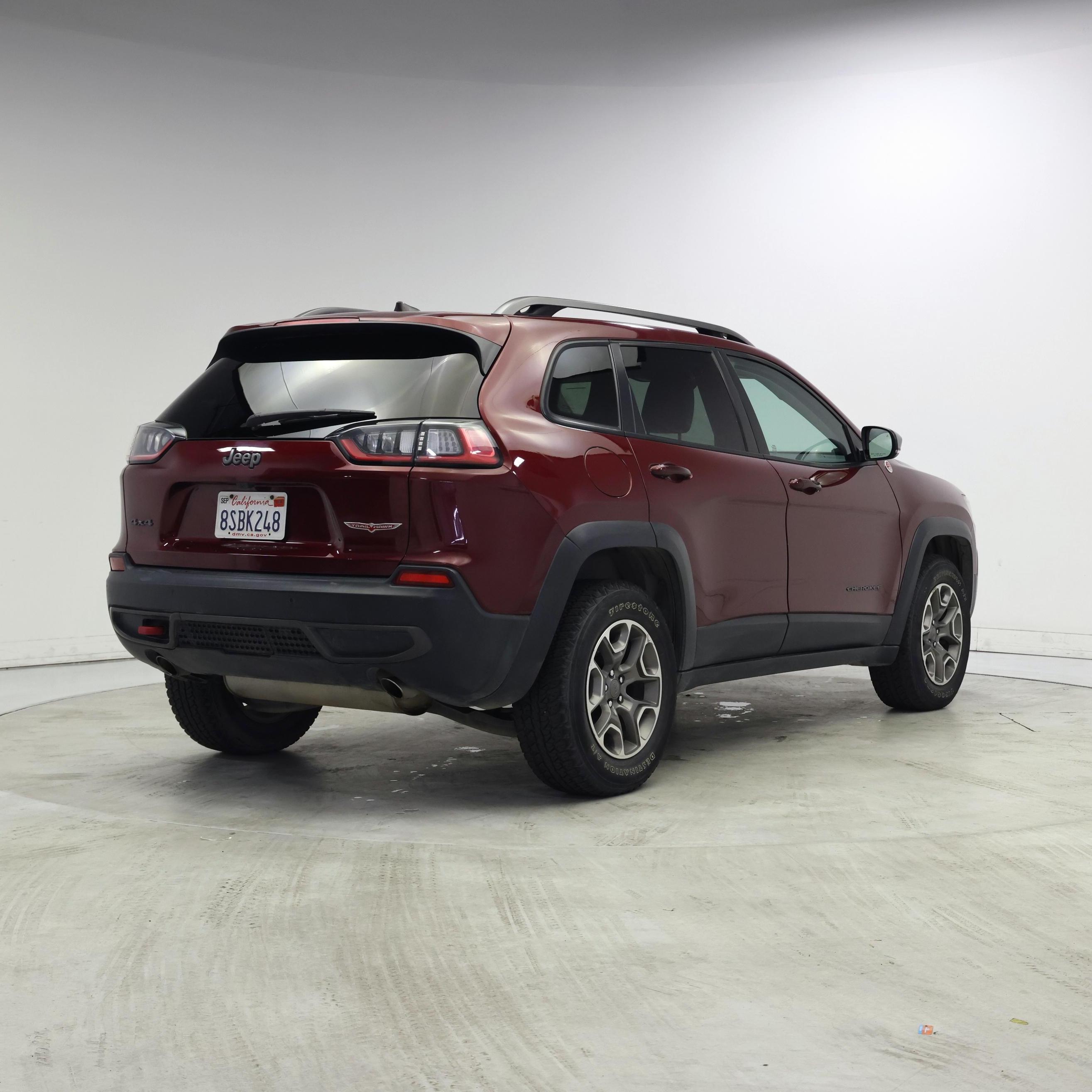 Thumbnail: 2020 Jeep Cherokee - 8