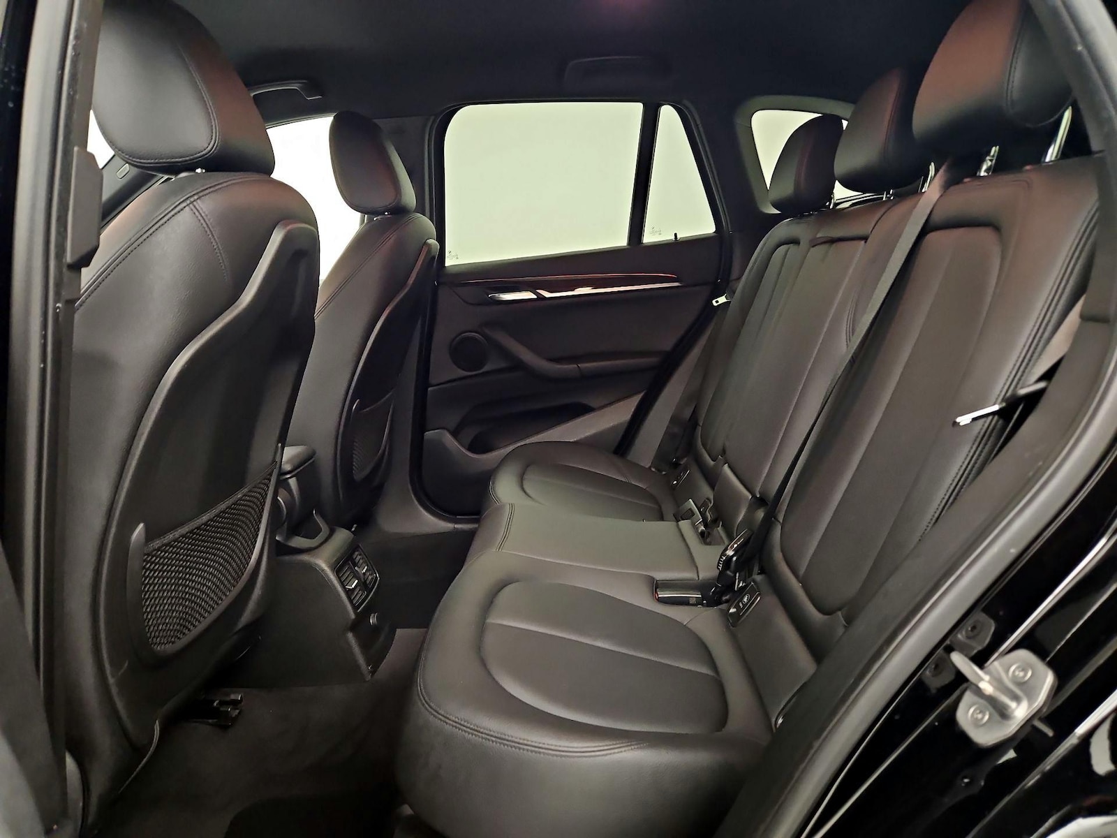 2016 BMW X1 28i - Photo 20