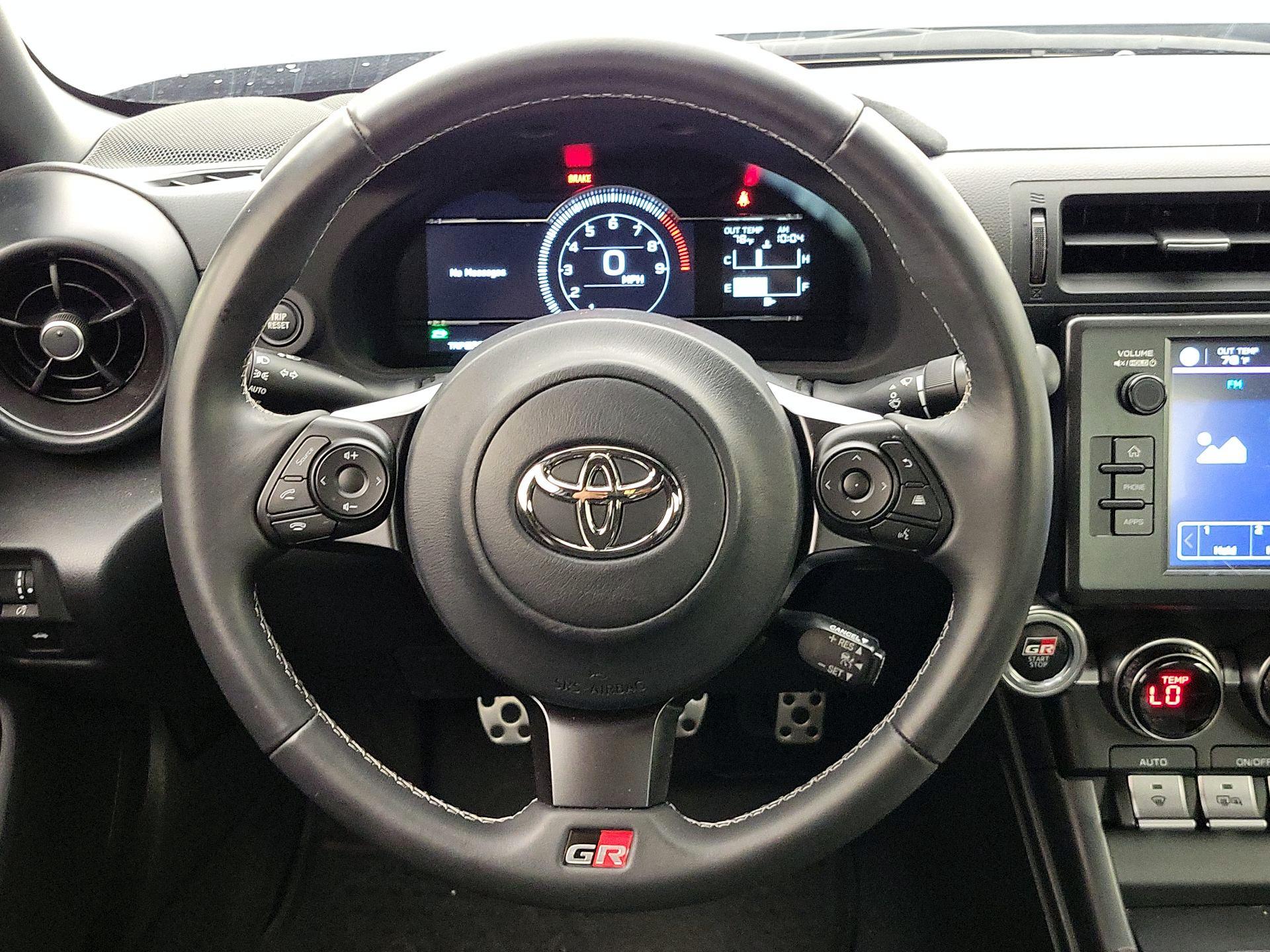 Thumbnail: 2025 Toyota GR86 - 10