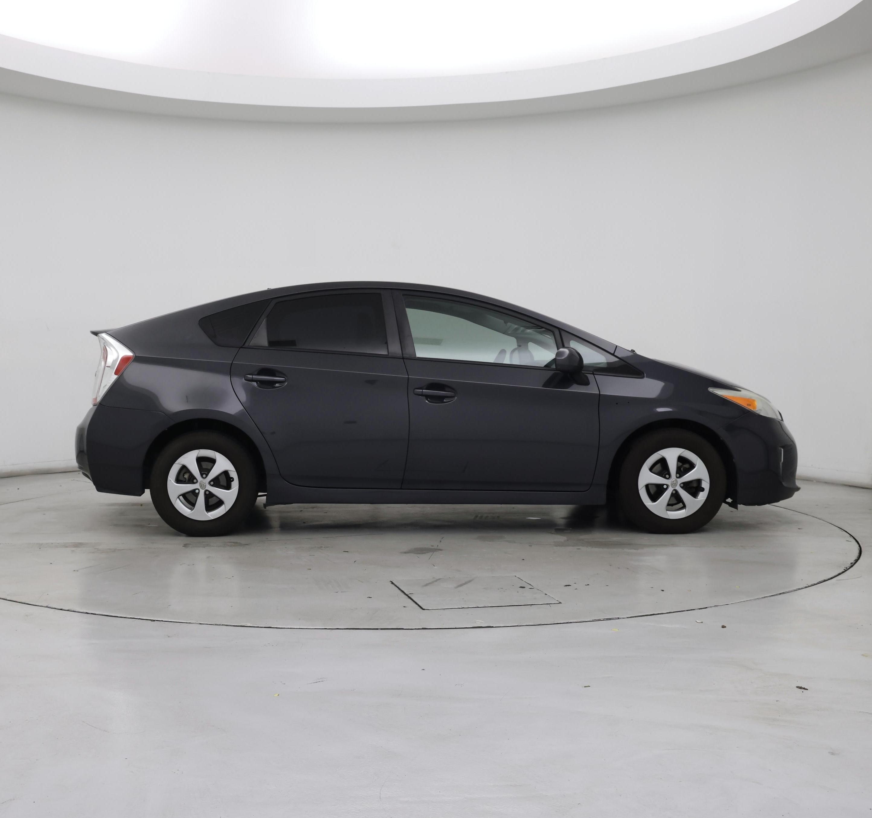 Thumbnail: 2015 Toyota Prius - 7