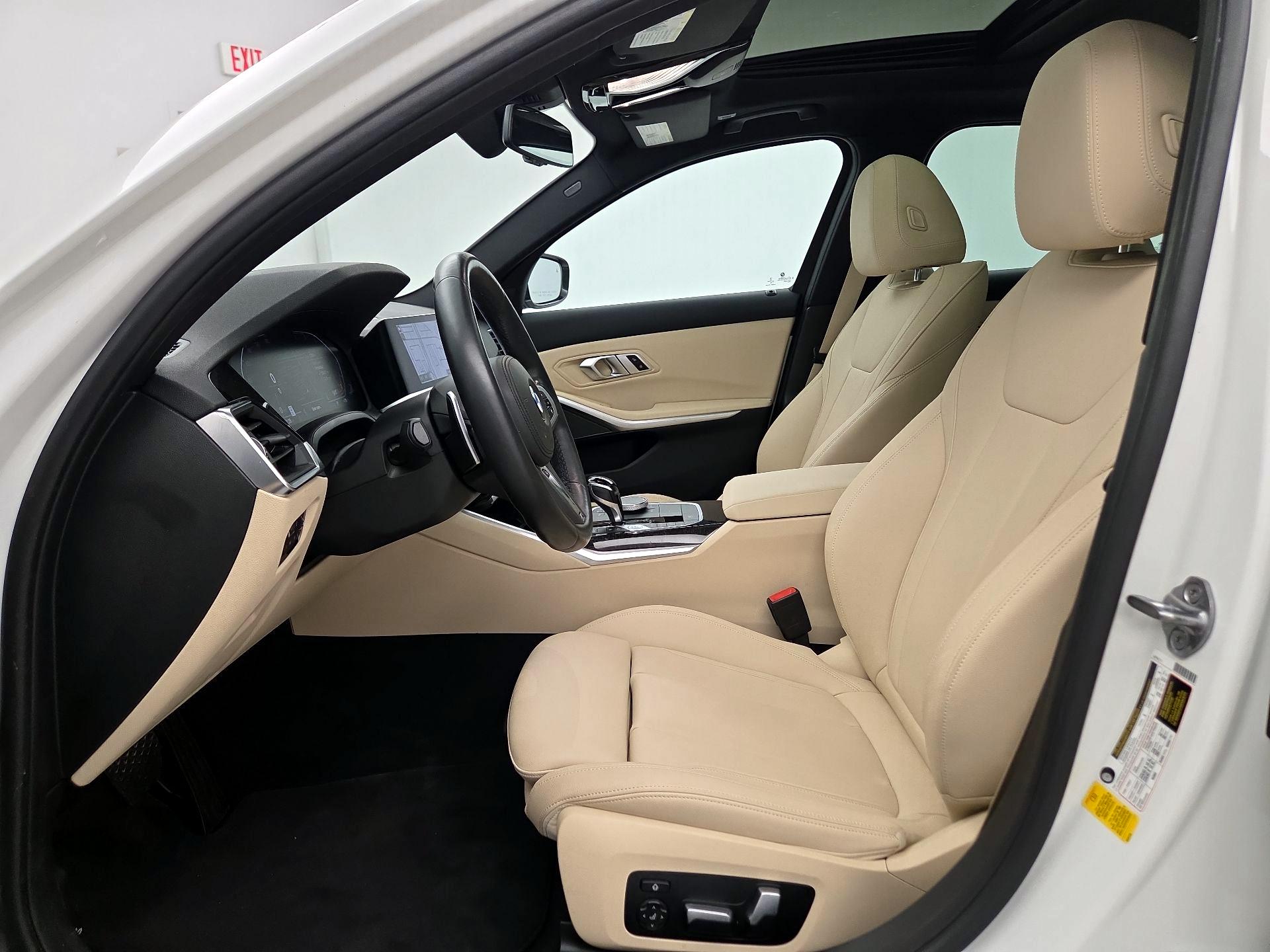 Thumbnail: 2020 BMW 3 Series - 11