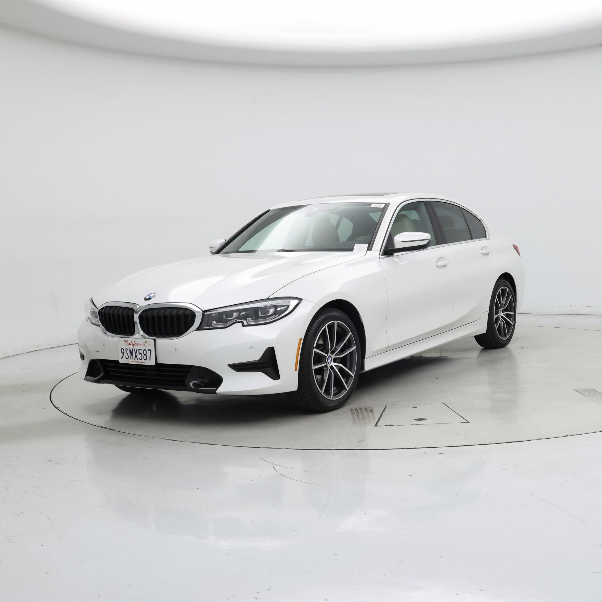 Thumbnail: 2020 BMW 3 Series - 4
