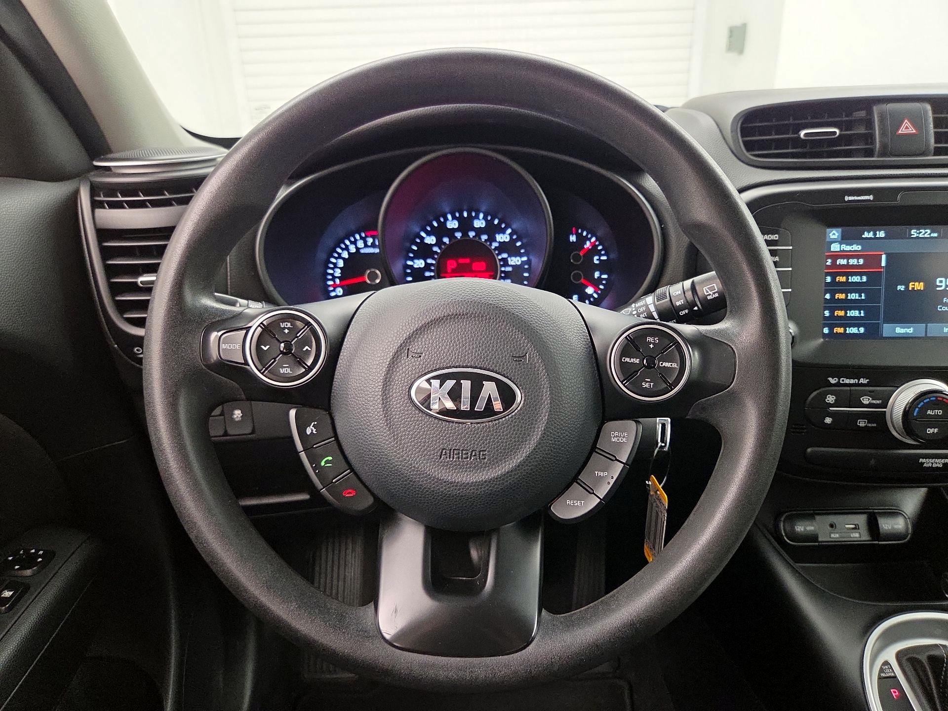 Thumbnail: 2019 Kia Soul - 10