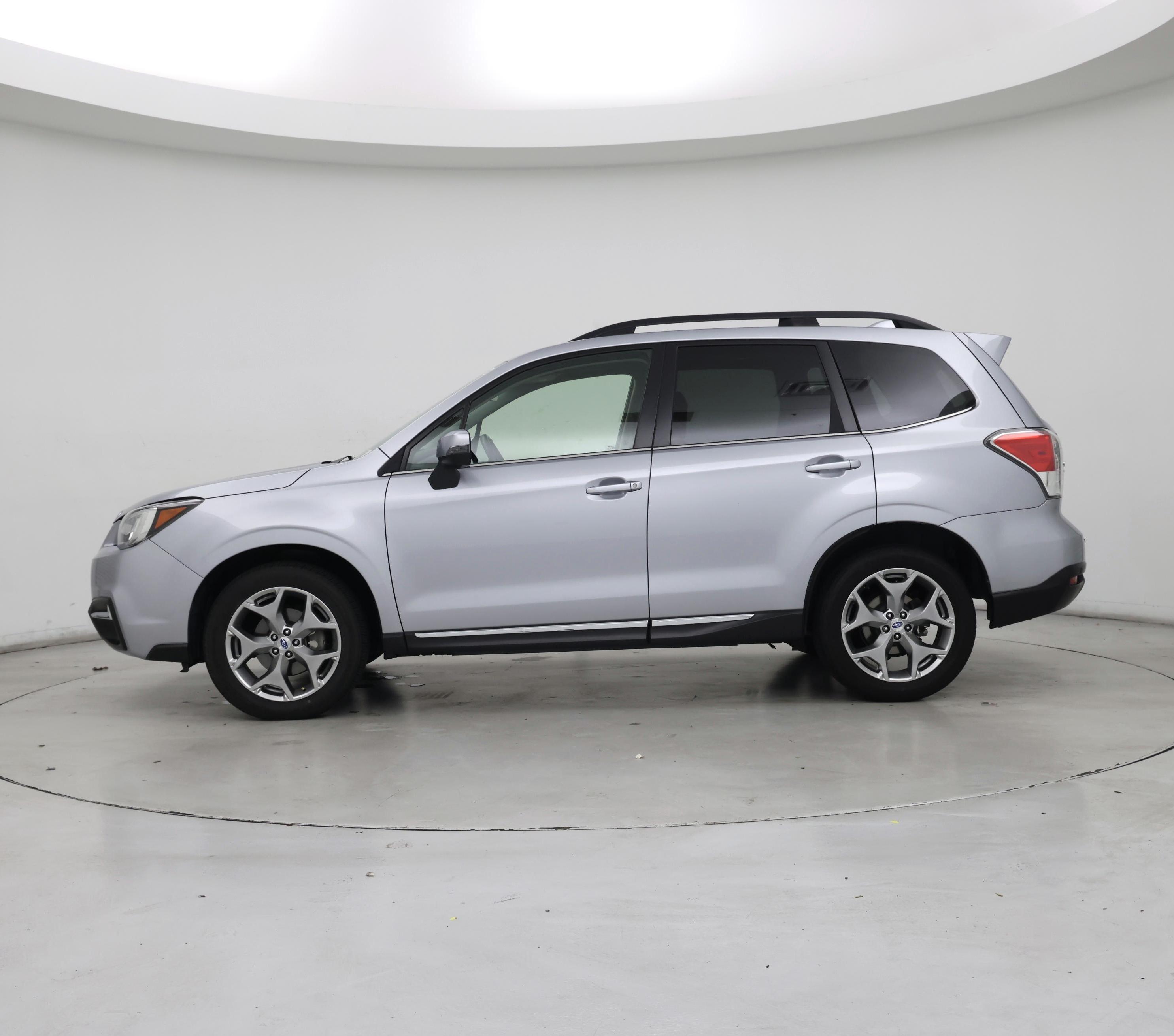 Thumbnail: 2017 Subaru Forester - 3