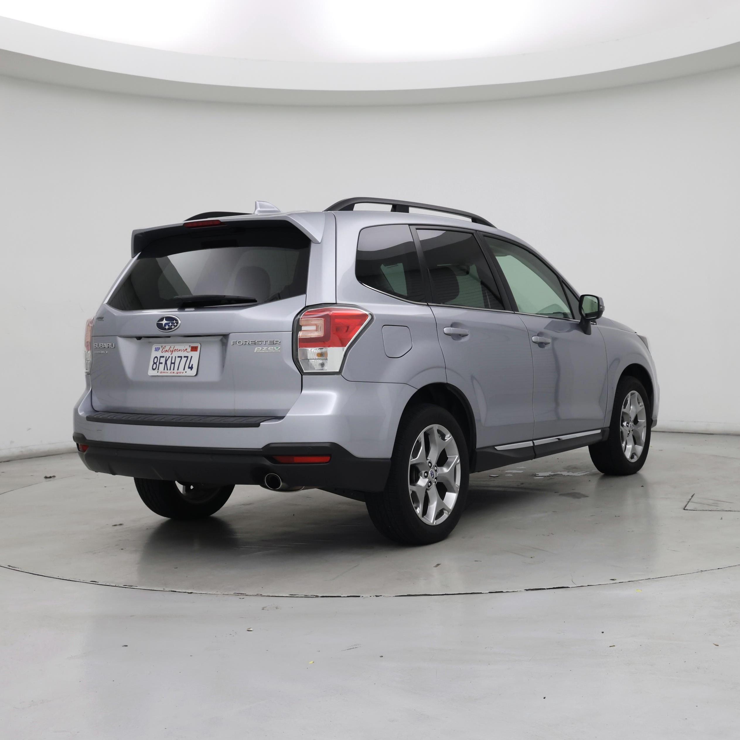 Thumbnail: 2017 Subaru Forester - 8