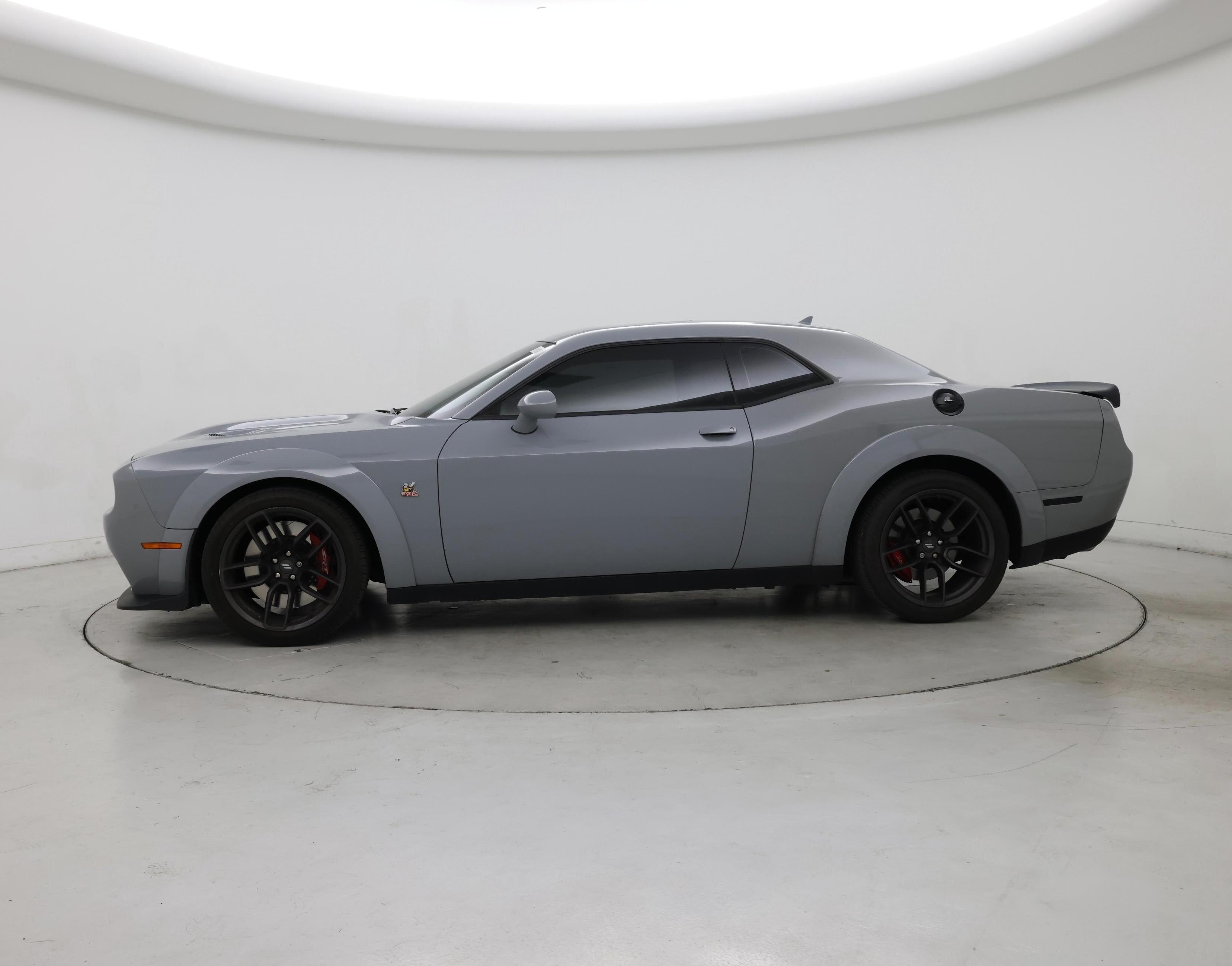 Thumbnail: 2021 Dodge Challenger - 3