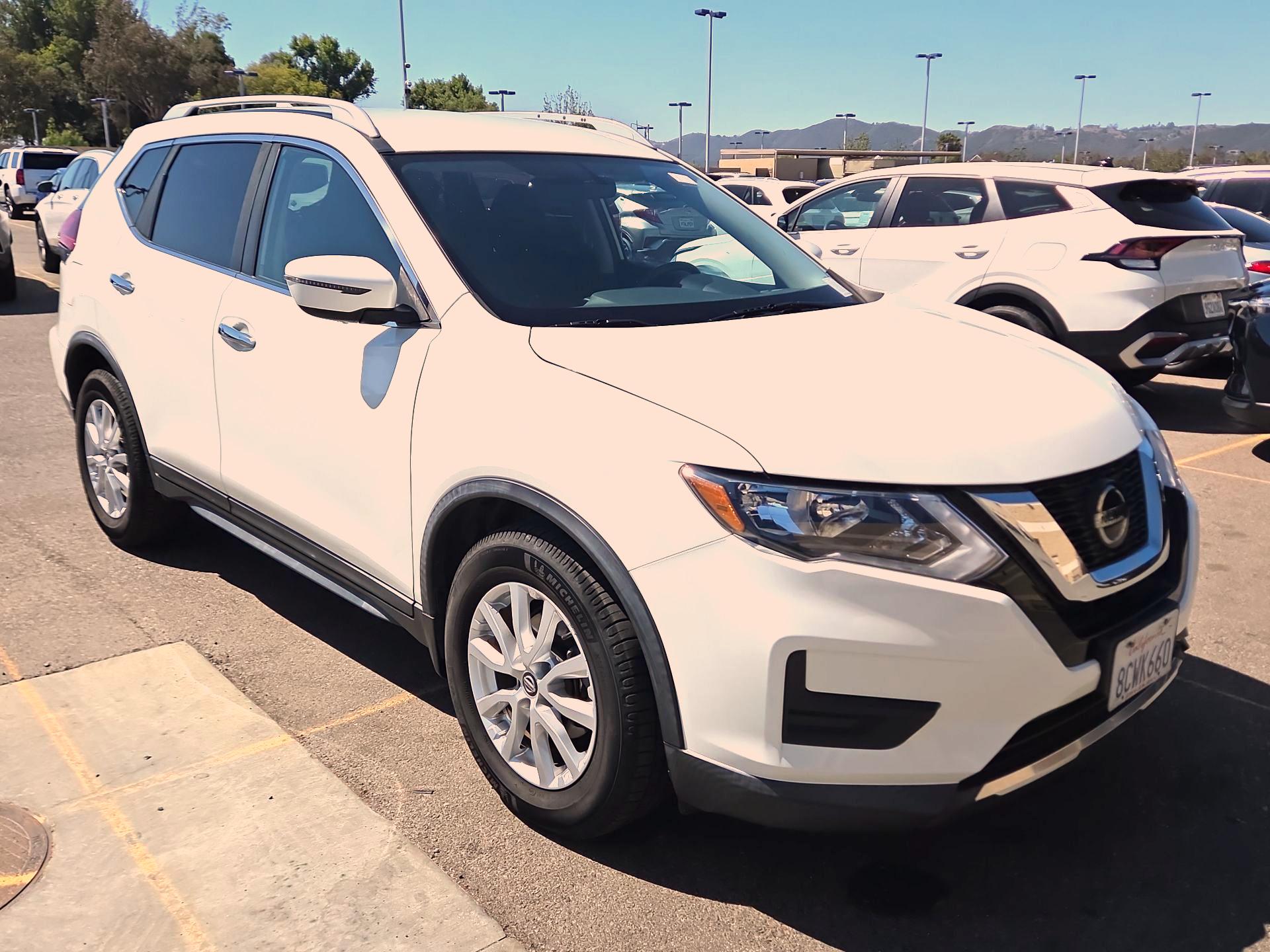 Thumbnail: 2018 Nissan Rogue - 1