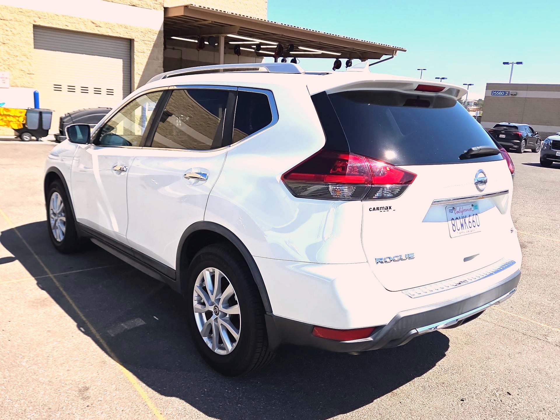Thumbnail: 2018 Nissan Rogue - 7