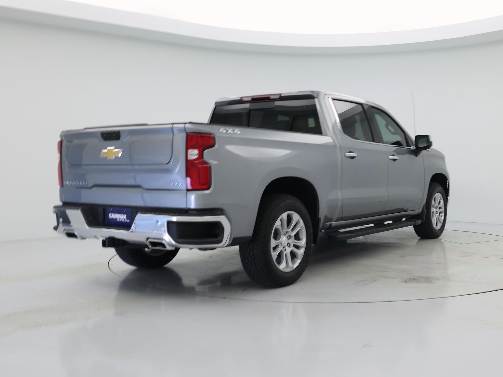 2026 Chevrolet Silverado 1500 LTZ - Photo 9
