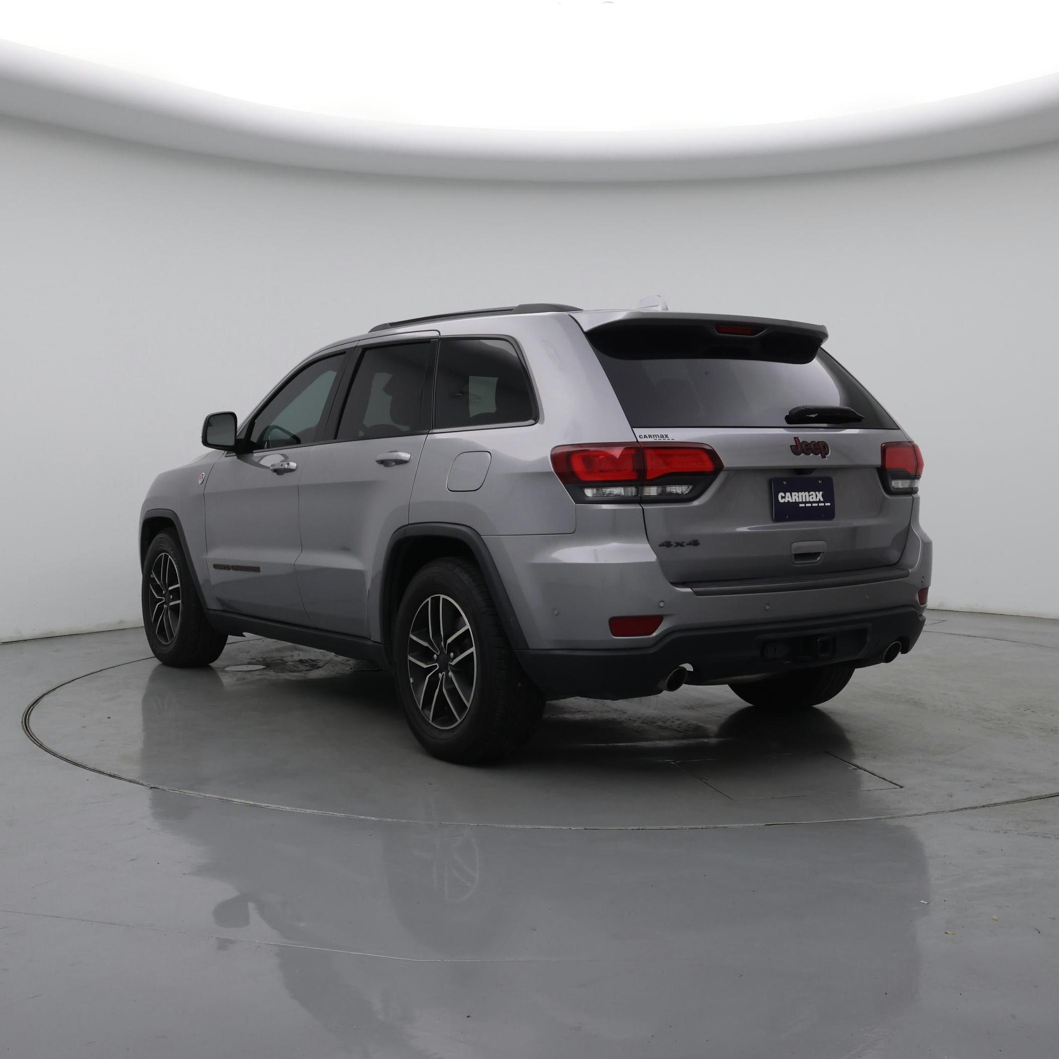 Thumbnail: 2020 Jeep Grand Cherokee - 2
