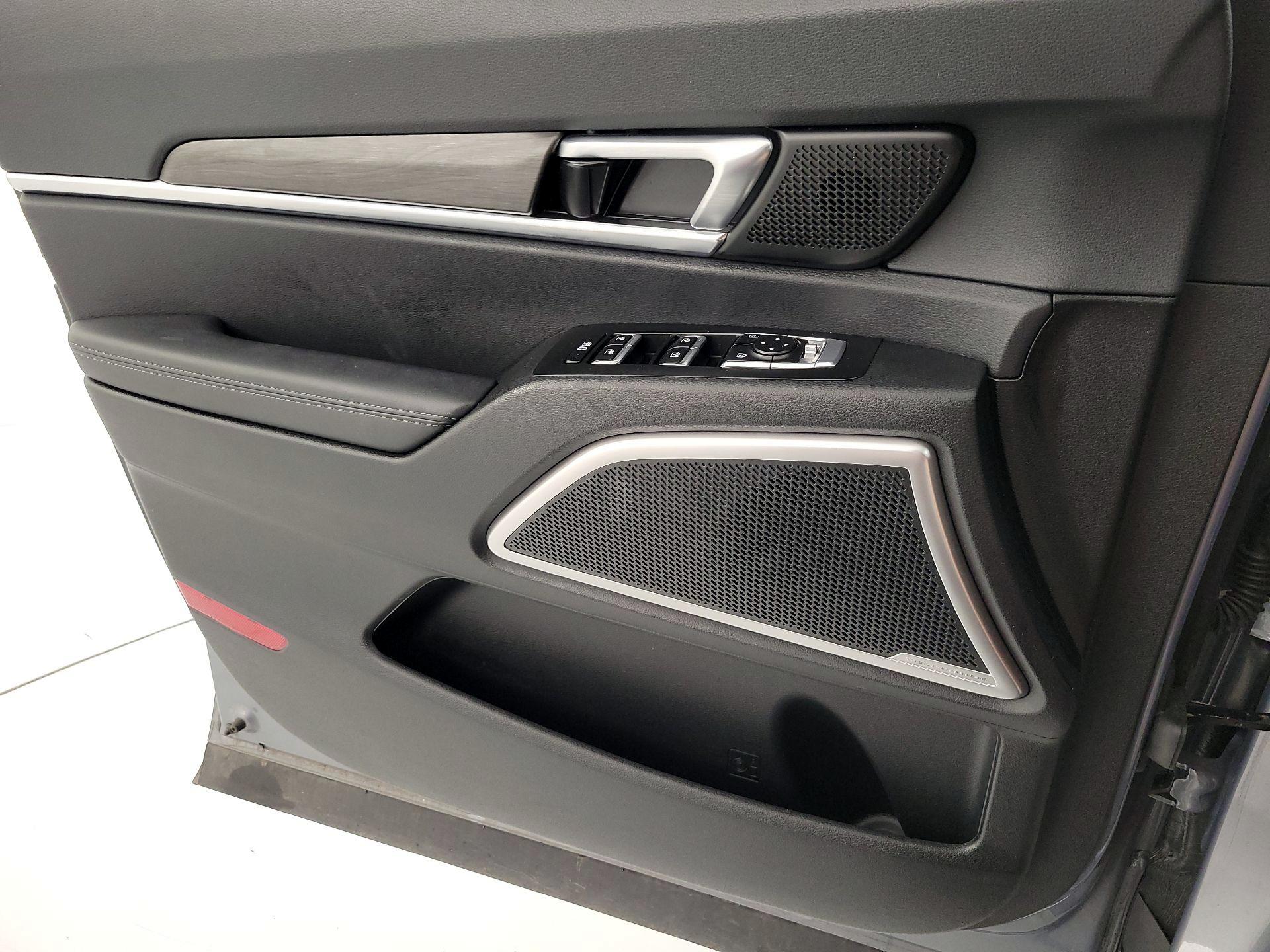 Thumbnail: 2024 Kia Telluride - 12