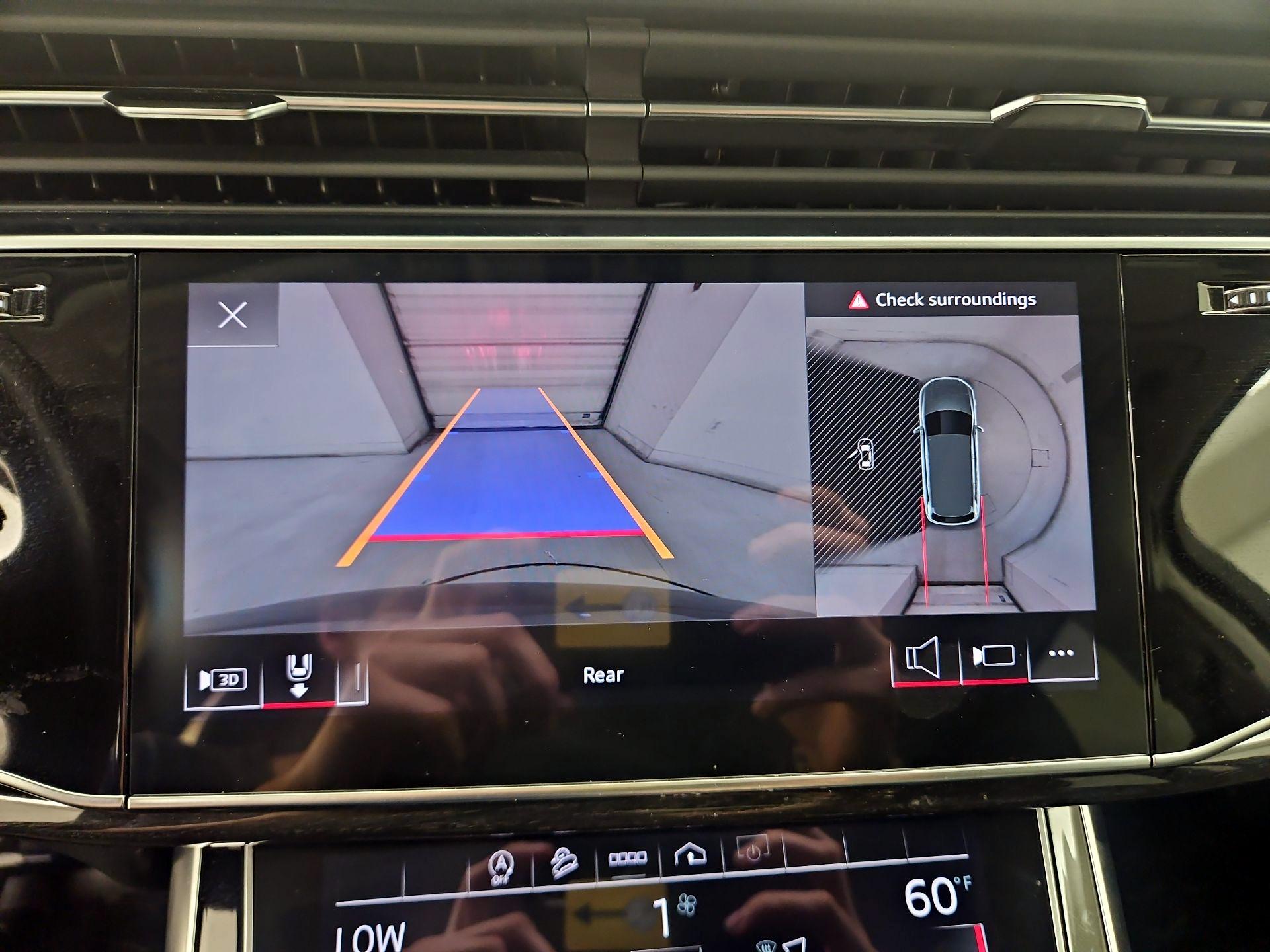 Thumbnail: 2022 Audi Q7 - 15
