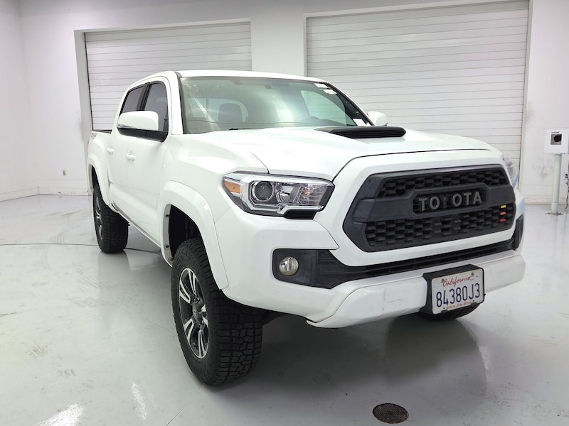 2017 Toyota Tacoma TRD Sport