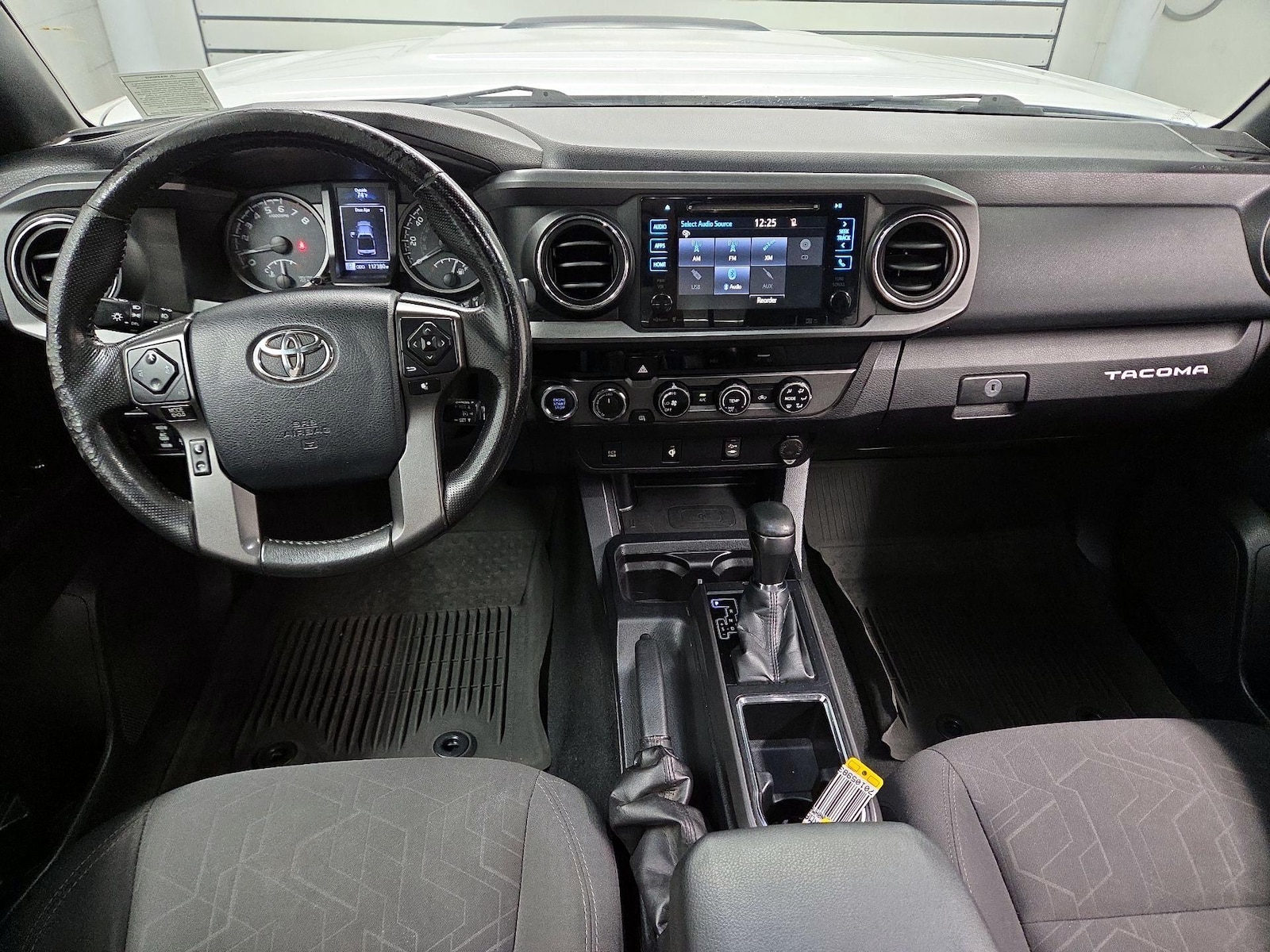 2017 Toyota Tacoma TRD Sport - Photo 8