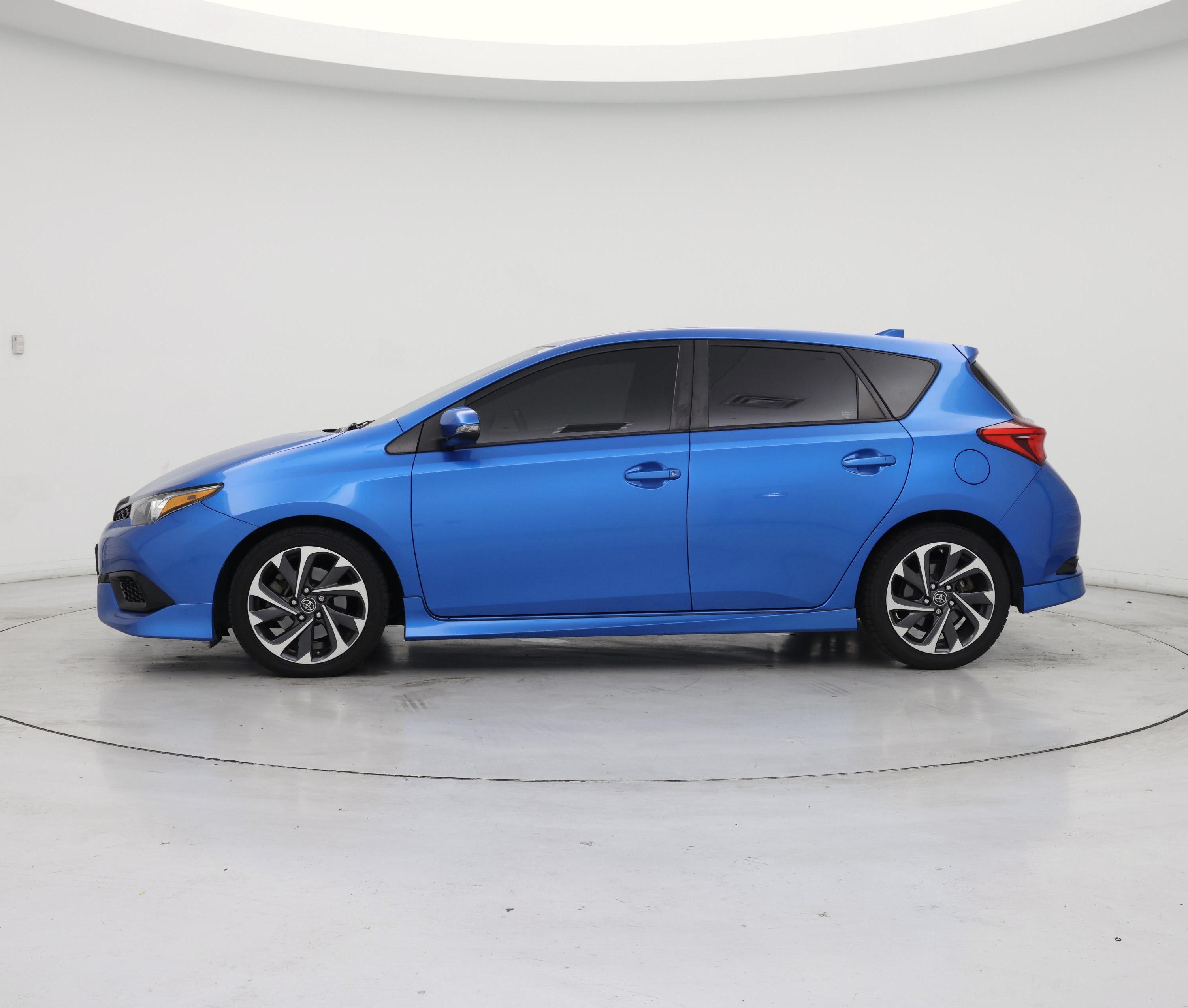 Thumbnail: 2018 Toyota Corolla iM - 3