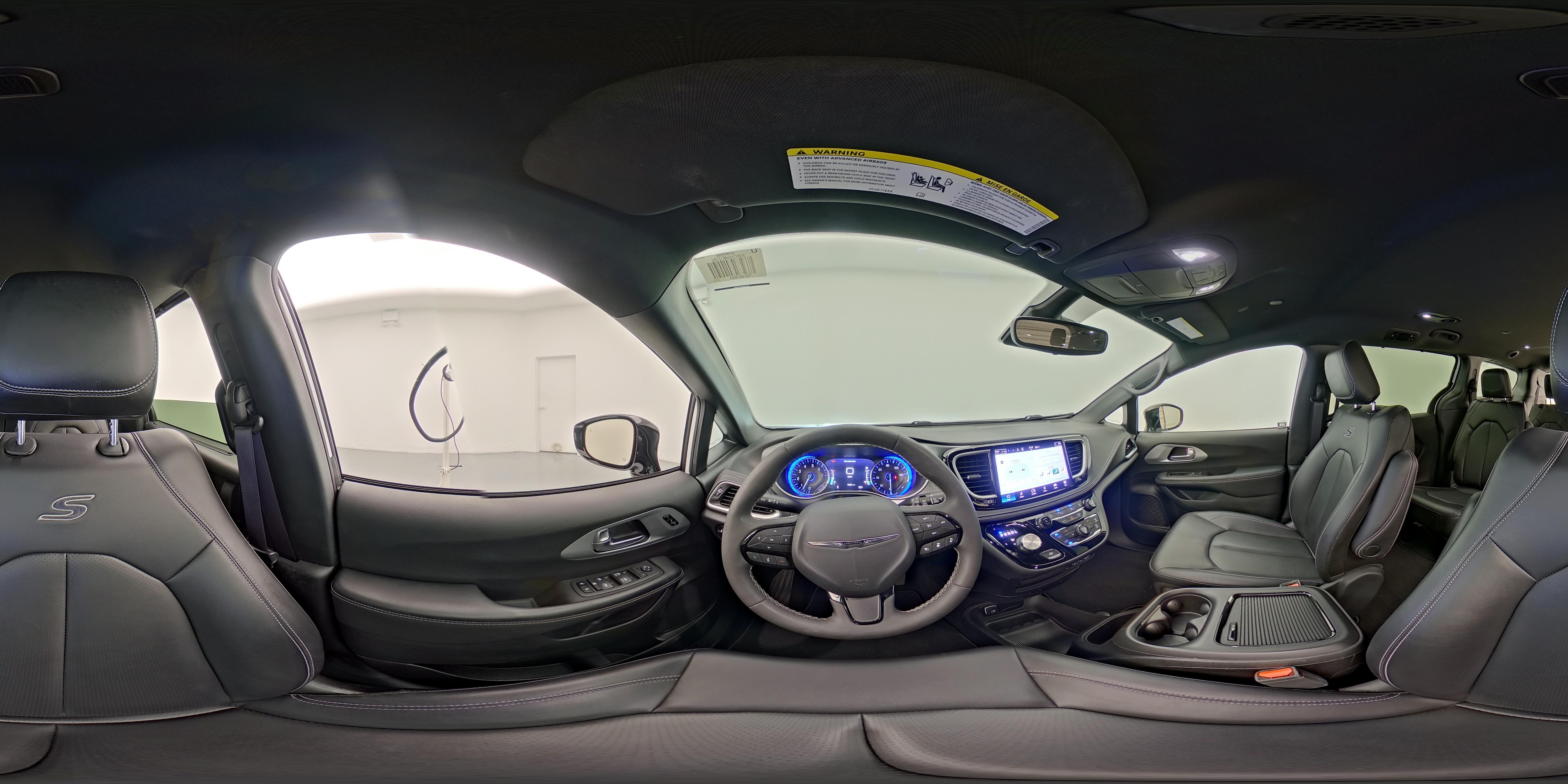 2024 Chrysler Pacifica Touring L - Photo 28