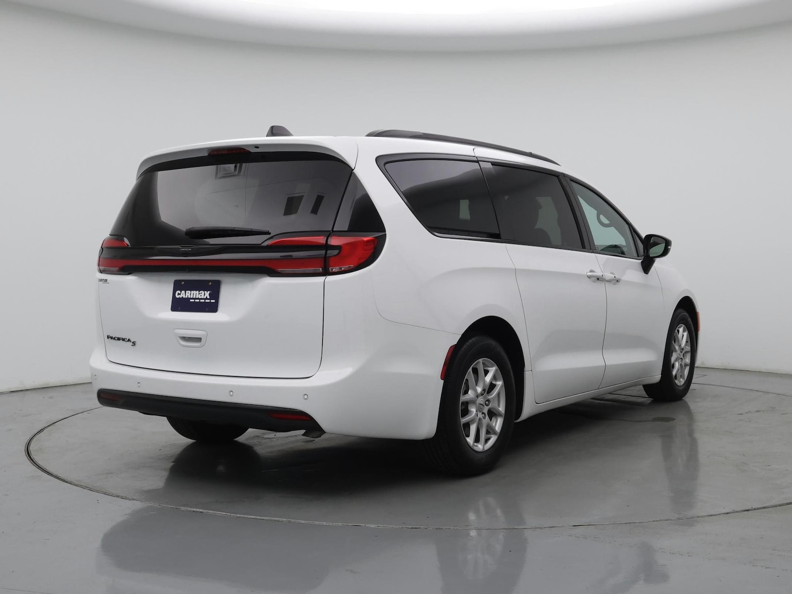 2024 Chrysler Pacifica Touring L - Photo 9